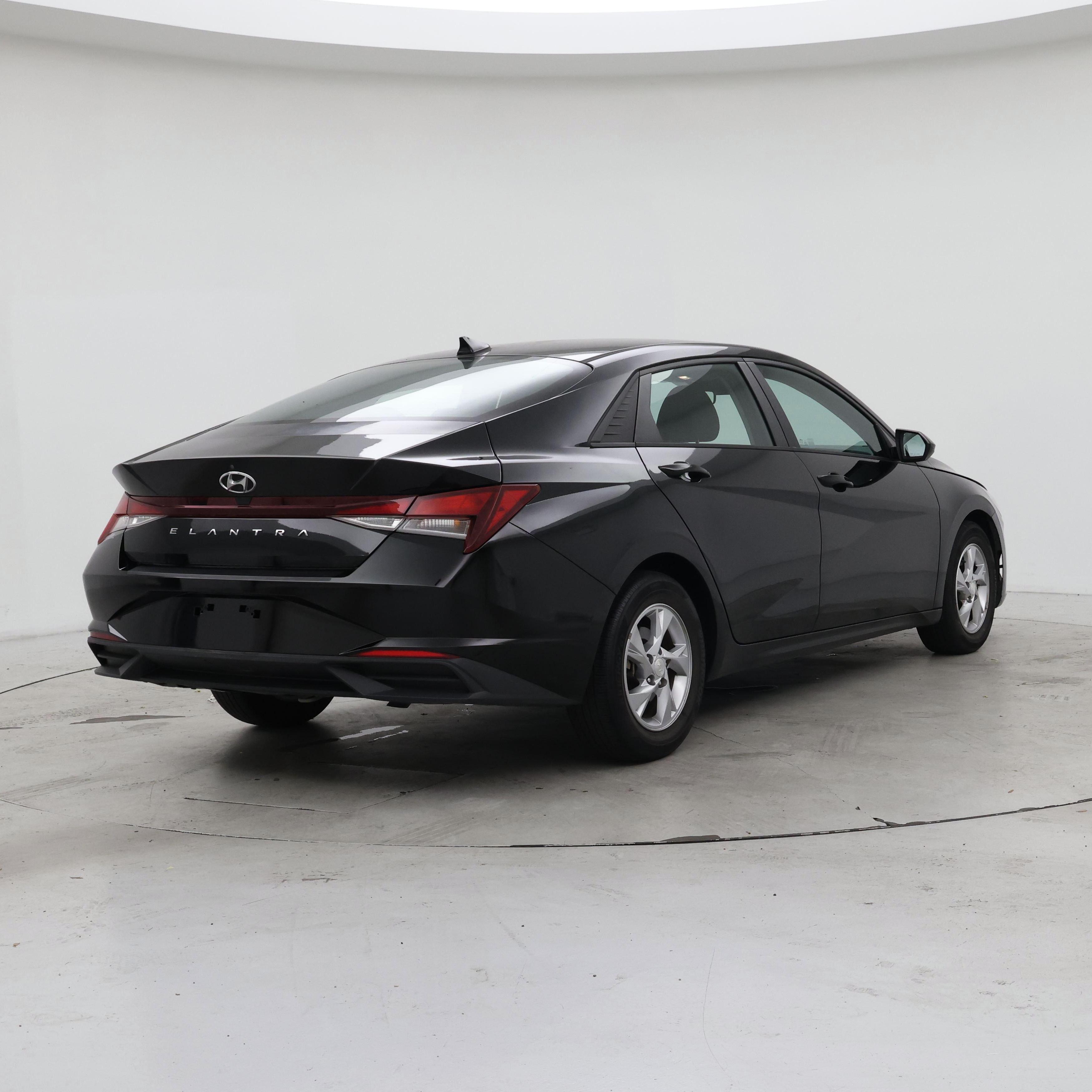 Thumbnail: 2021 Hyundai Elantra - 8