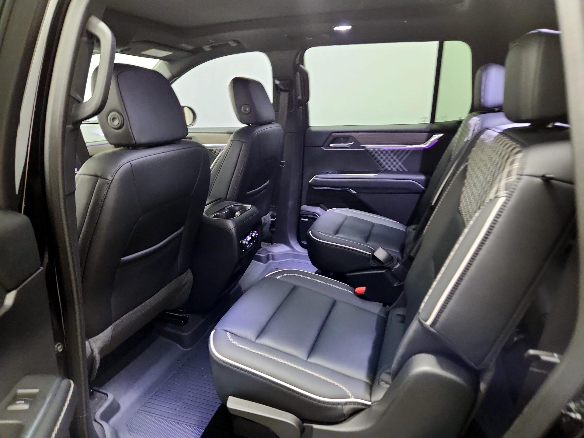 Thumbnail: 2025 GMC Acadia - 20