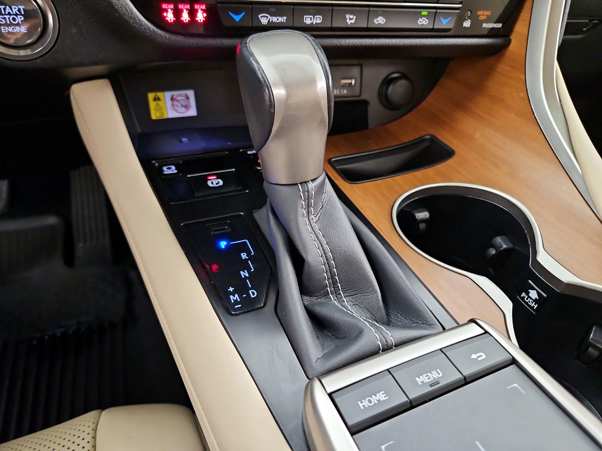 Thumbnail: 2022 Lexus RX - 17
