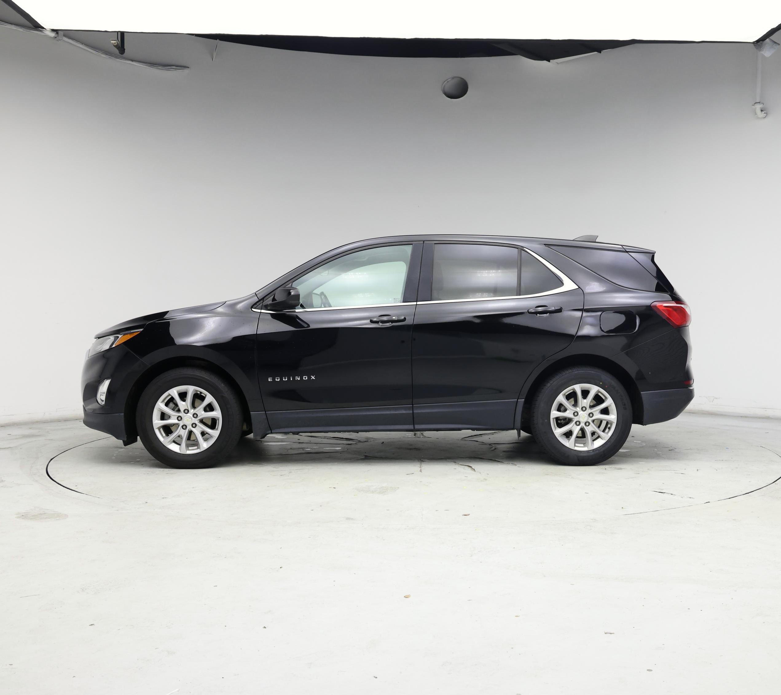 Thumbnail: 2020 Chevrolet Equinox - 3