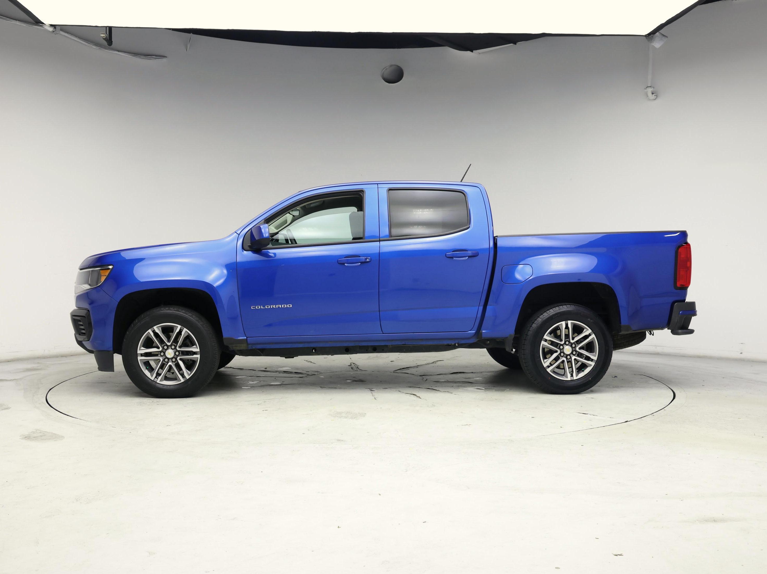 Thumbnail: 2022 Chevrolet Colorado - 3