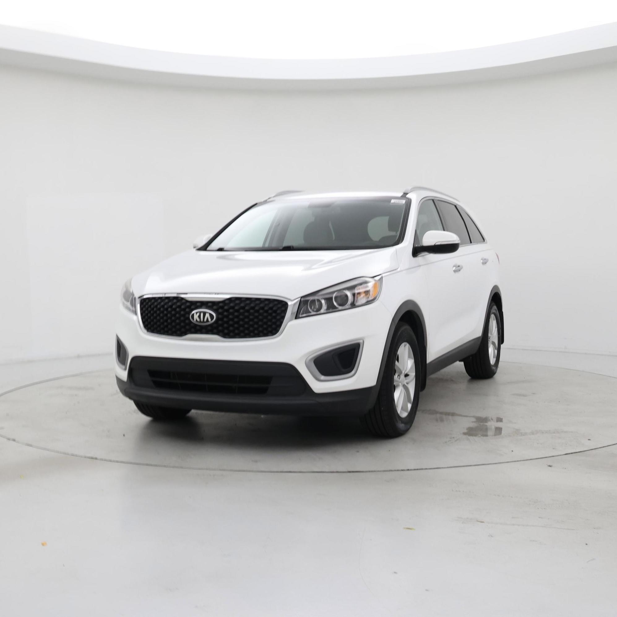 Thumbnail: 2018 Kia Sorento - 4
