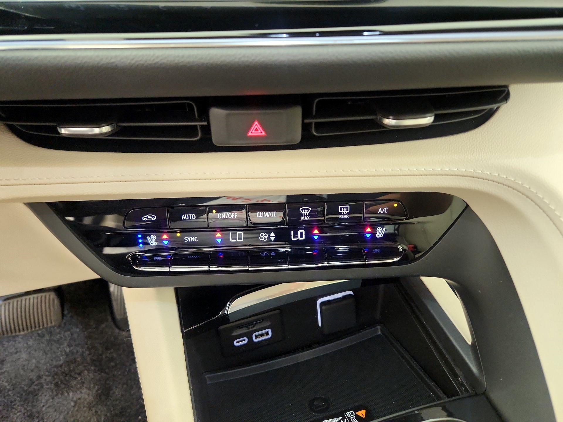 Thumbnail: 2023 Buick Envision - 16