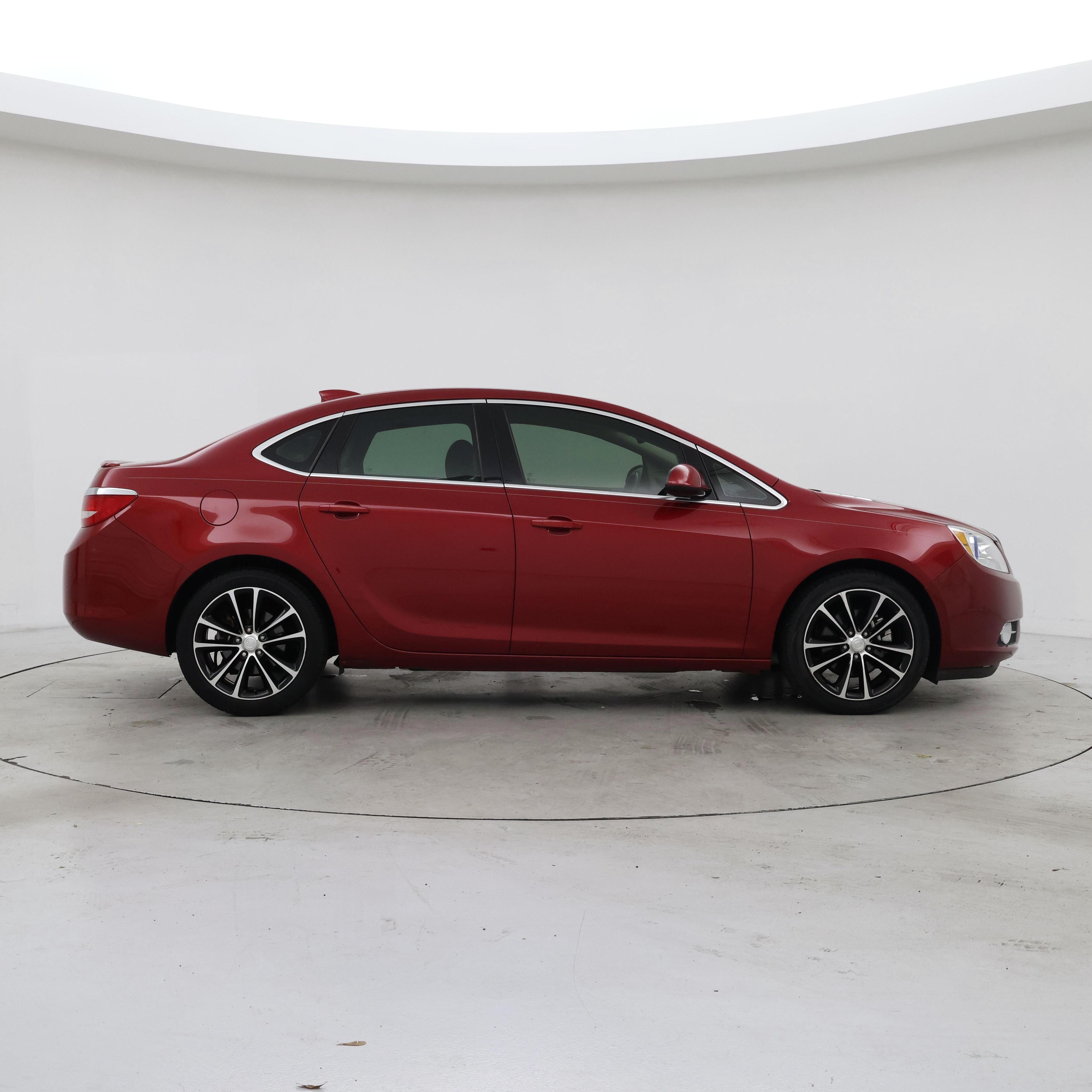 Thumbnail: 2016 Buick Verano - 7