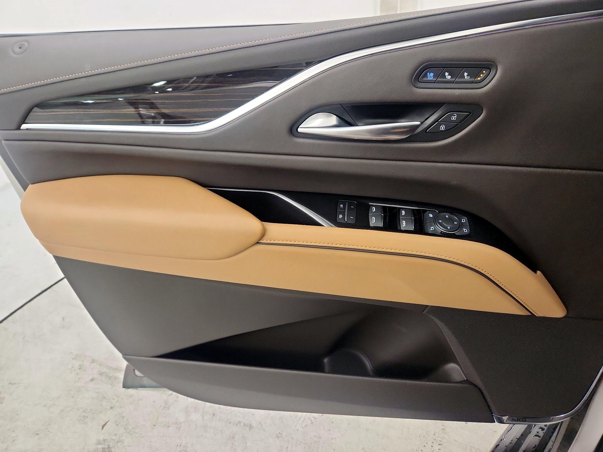 Thumbnail: 2022 Cadillac Escalade - 12