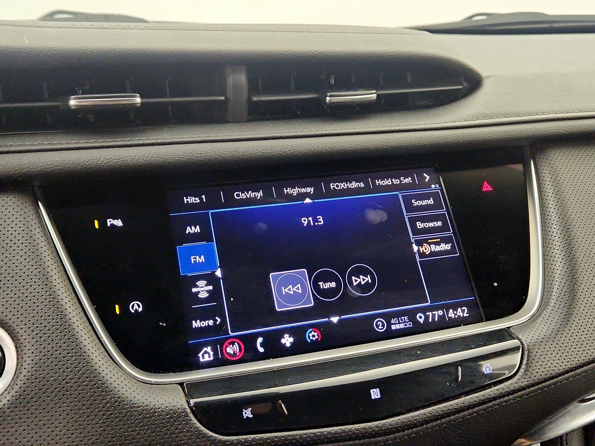 Thumbnail: 2020 Cadillac XT5 - 15
