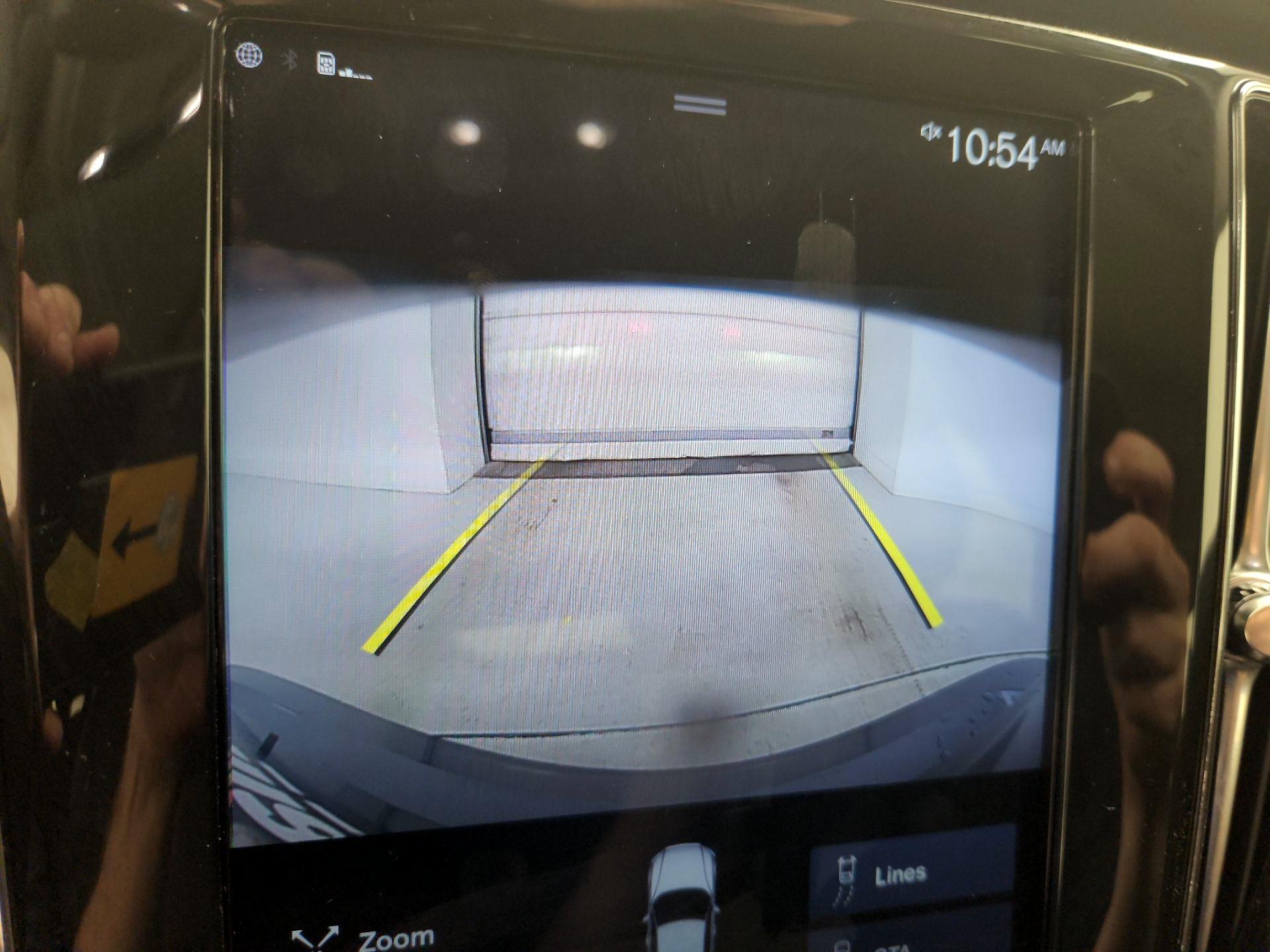 Thumbnail: 2019 Volvo S60 - 15