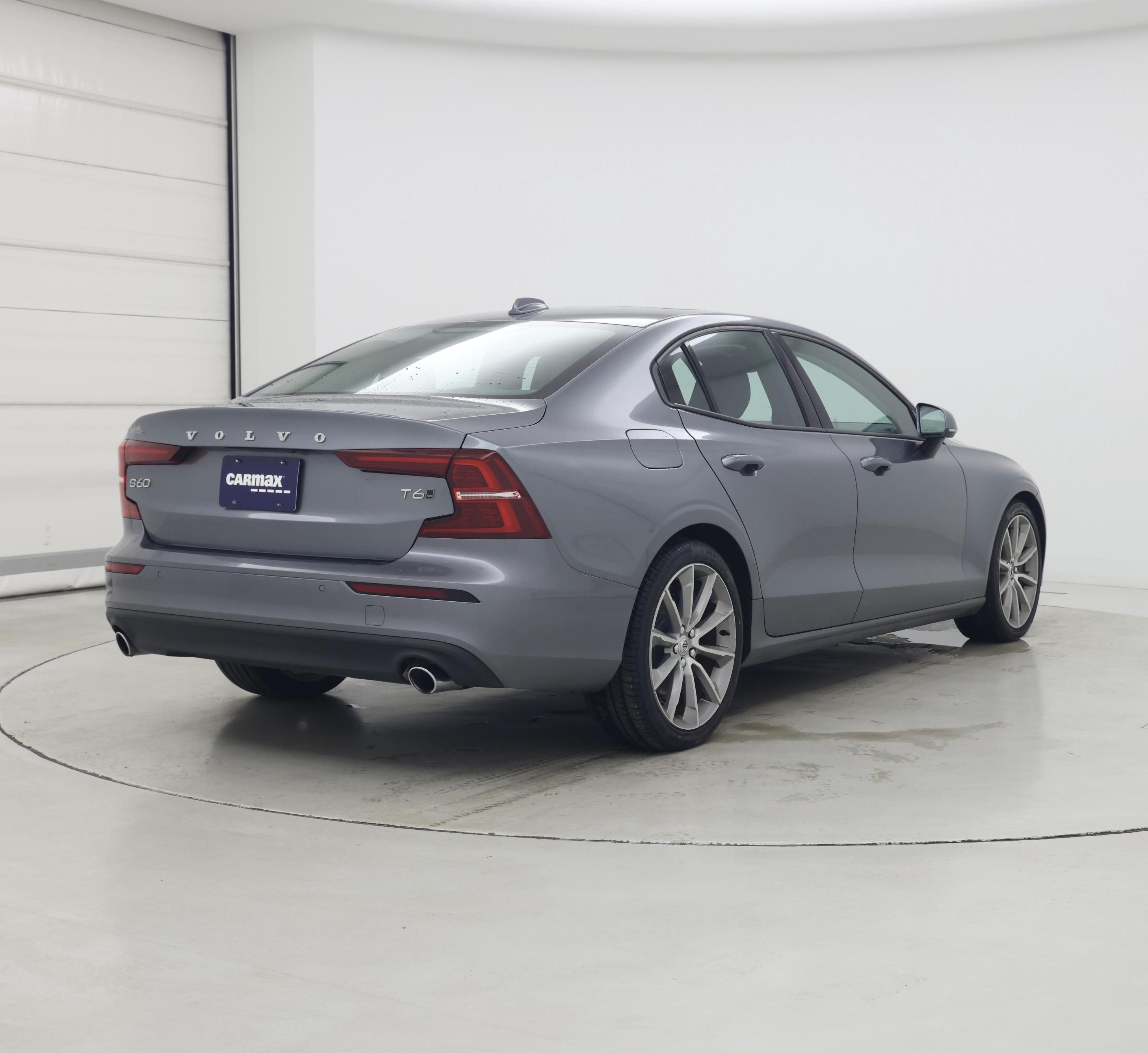 Thumbnail: 2019 Volvo S60 - 8
