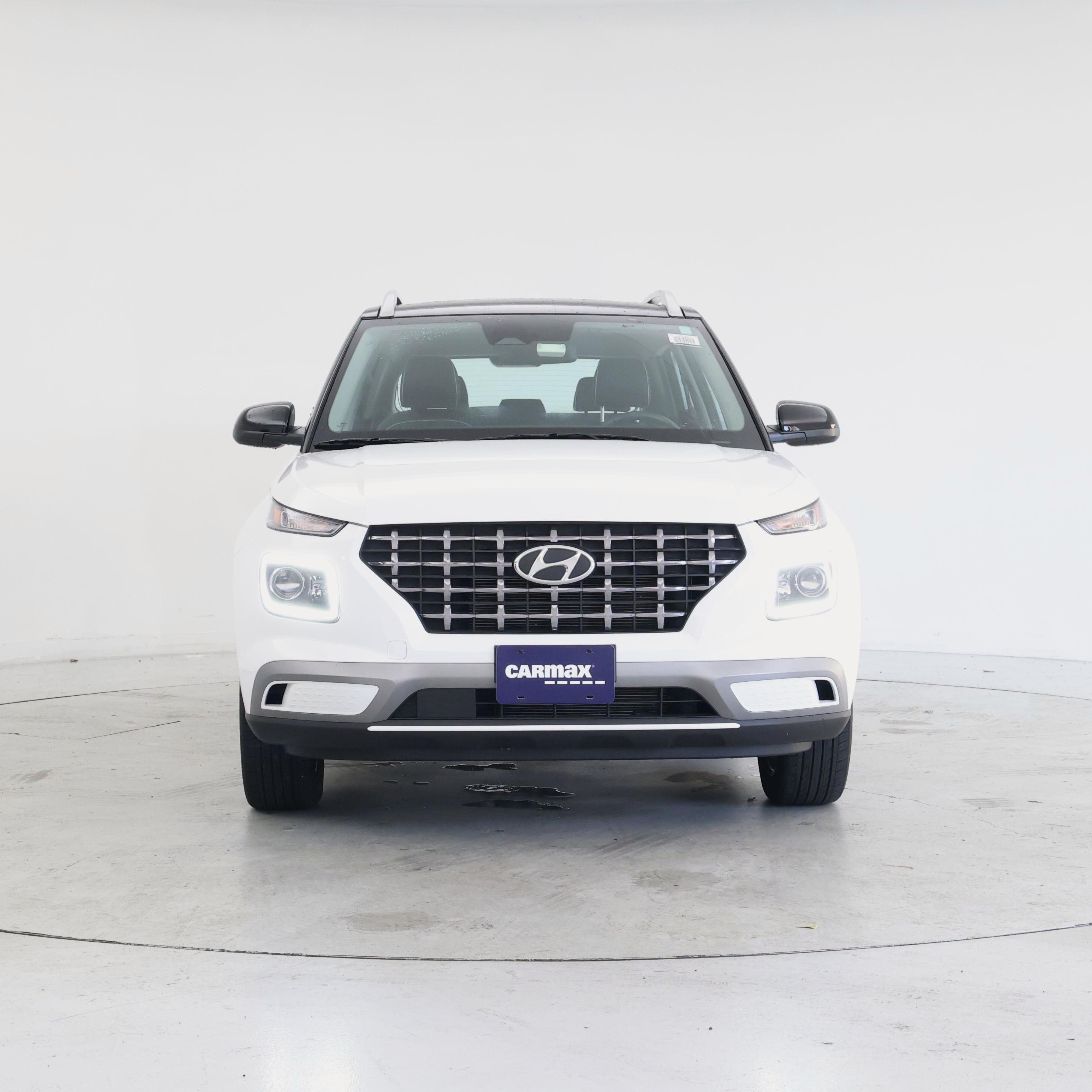 Thumbnail: 2023 Hyundai Venue - 5