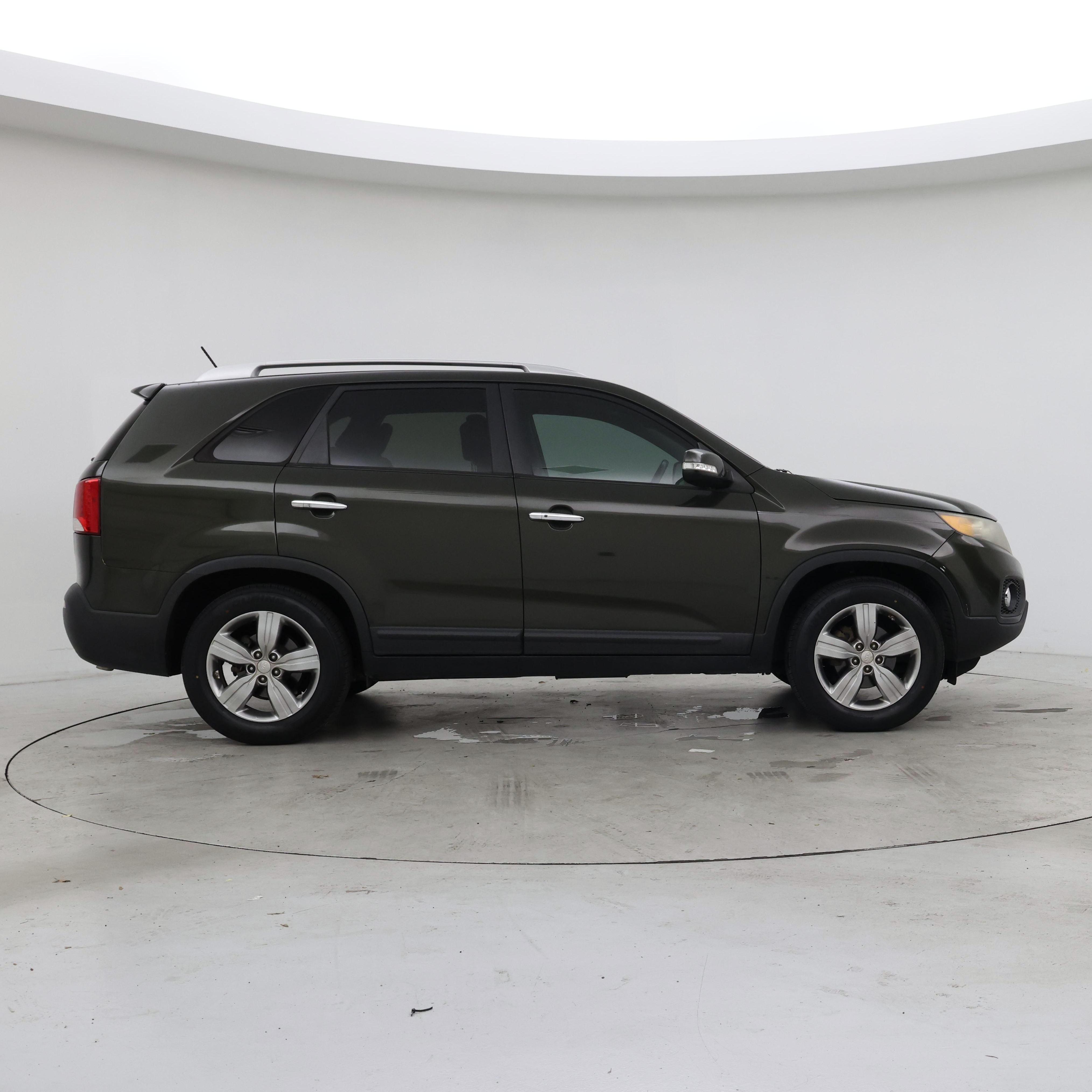 Thumbnail: 2013 Kia Sorento - 7
