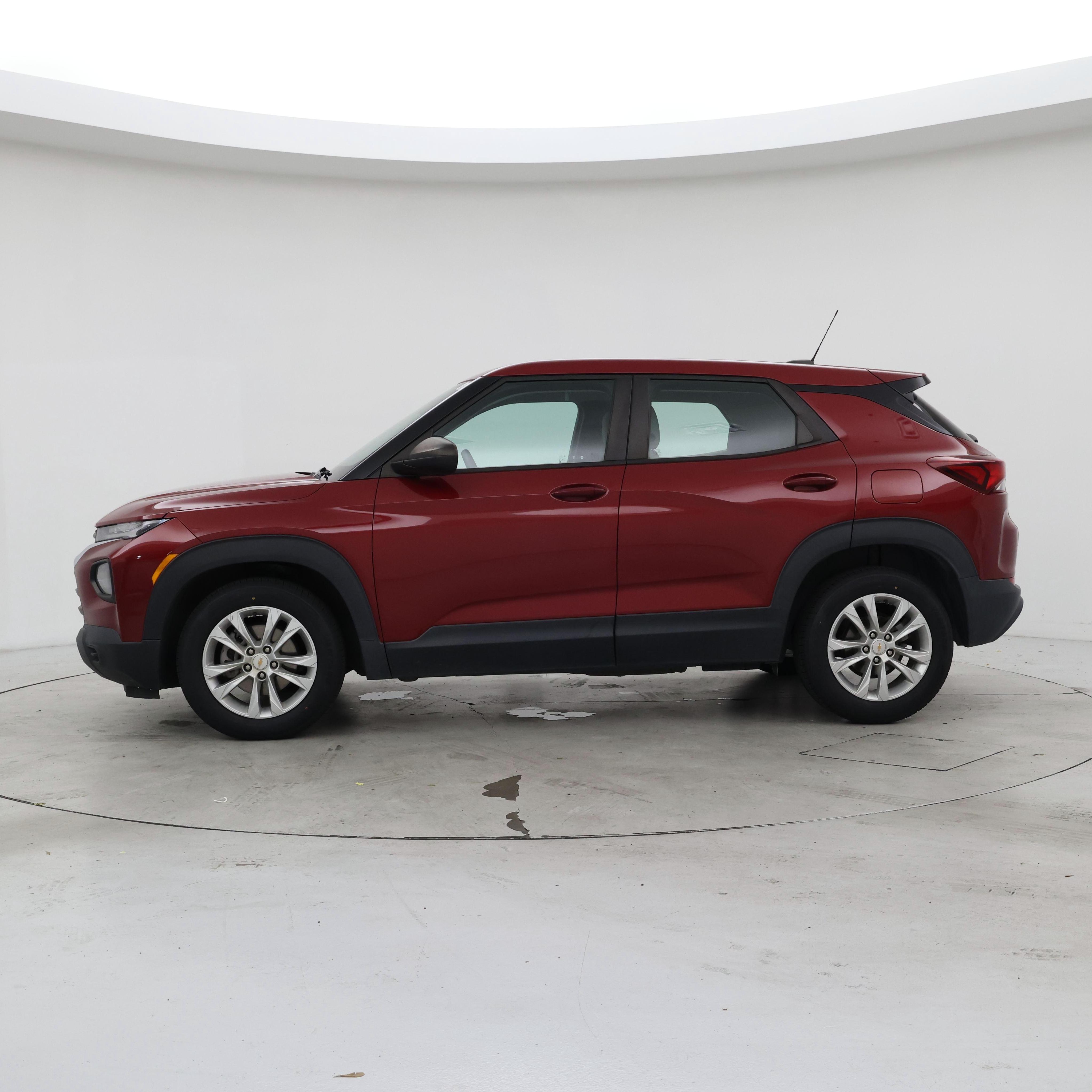 Thumbnail: 2021 Chevrolet TrailBlazer - 3