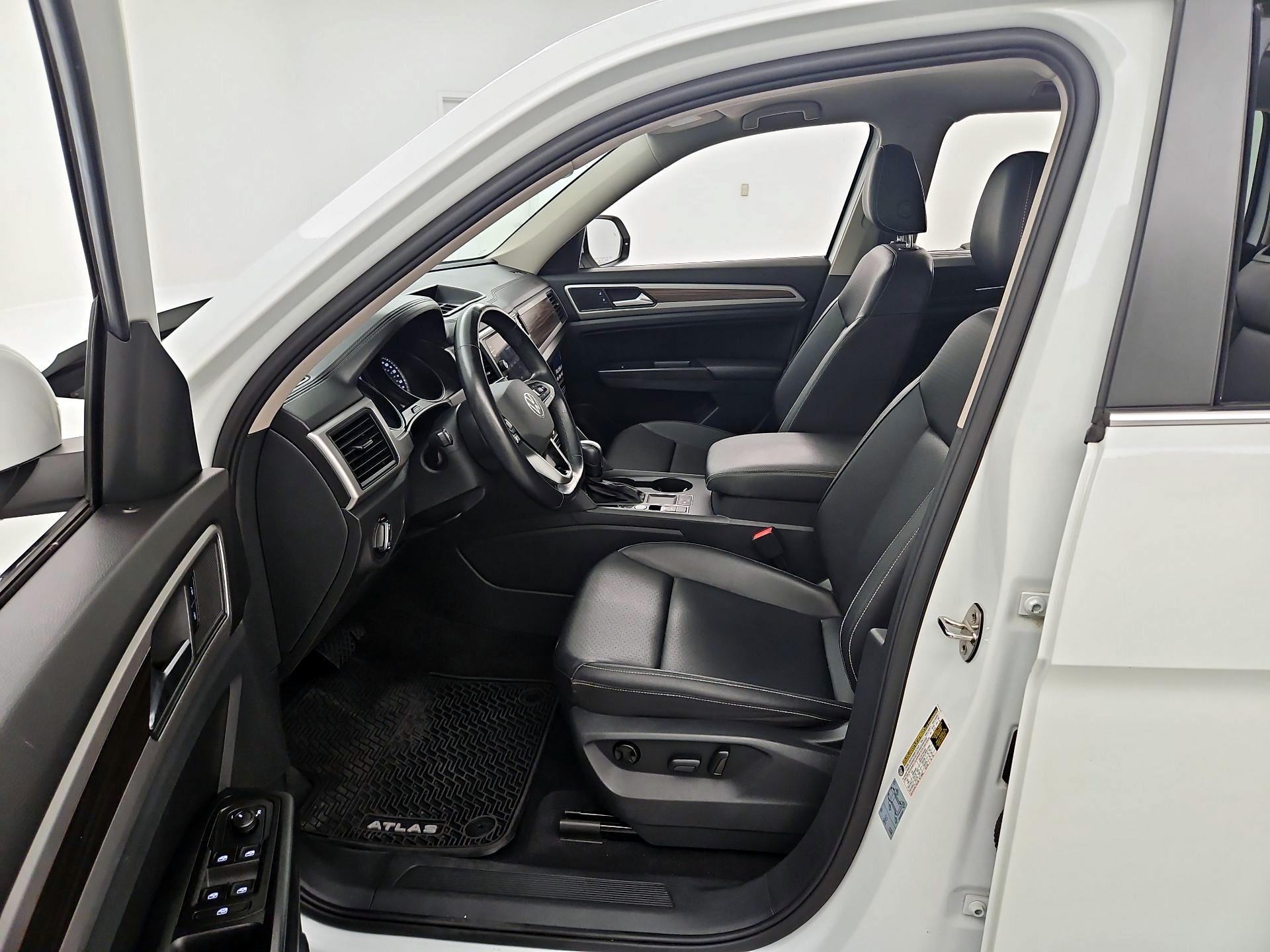 Thumbnail: 2021 Volkswagen Atlas - 11