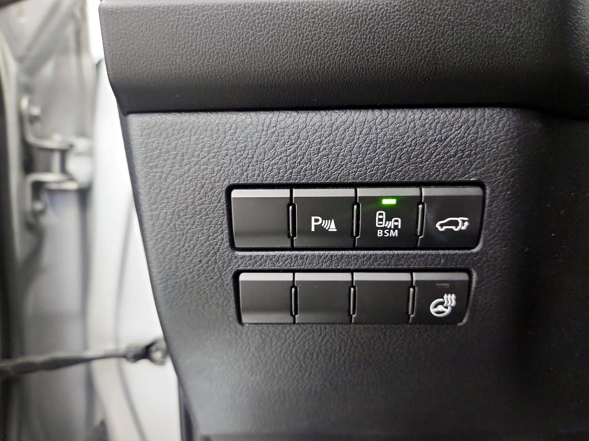 Thumbnail: 2015 Lexus NX - 13
