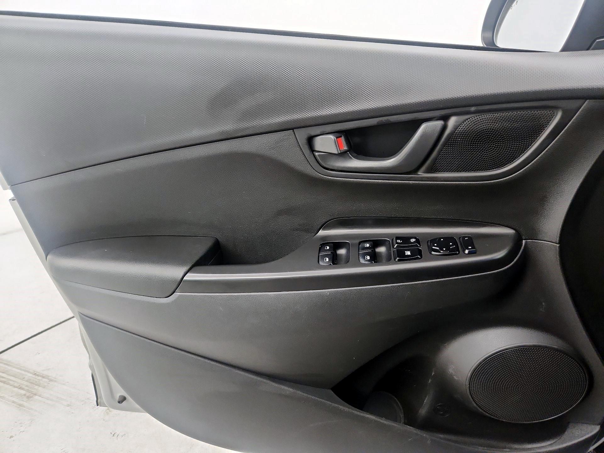 Thumbnail: 2023 Hyundai Kona - 12