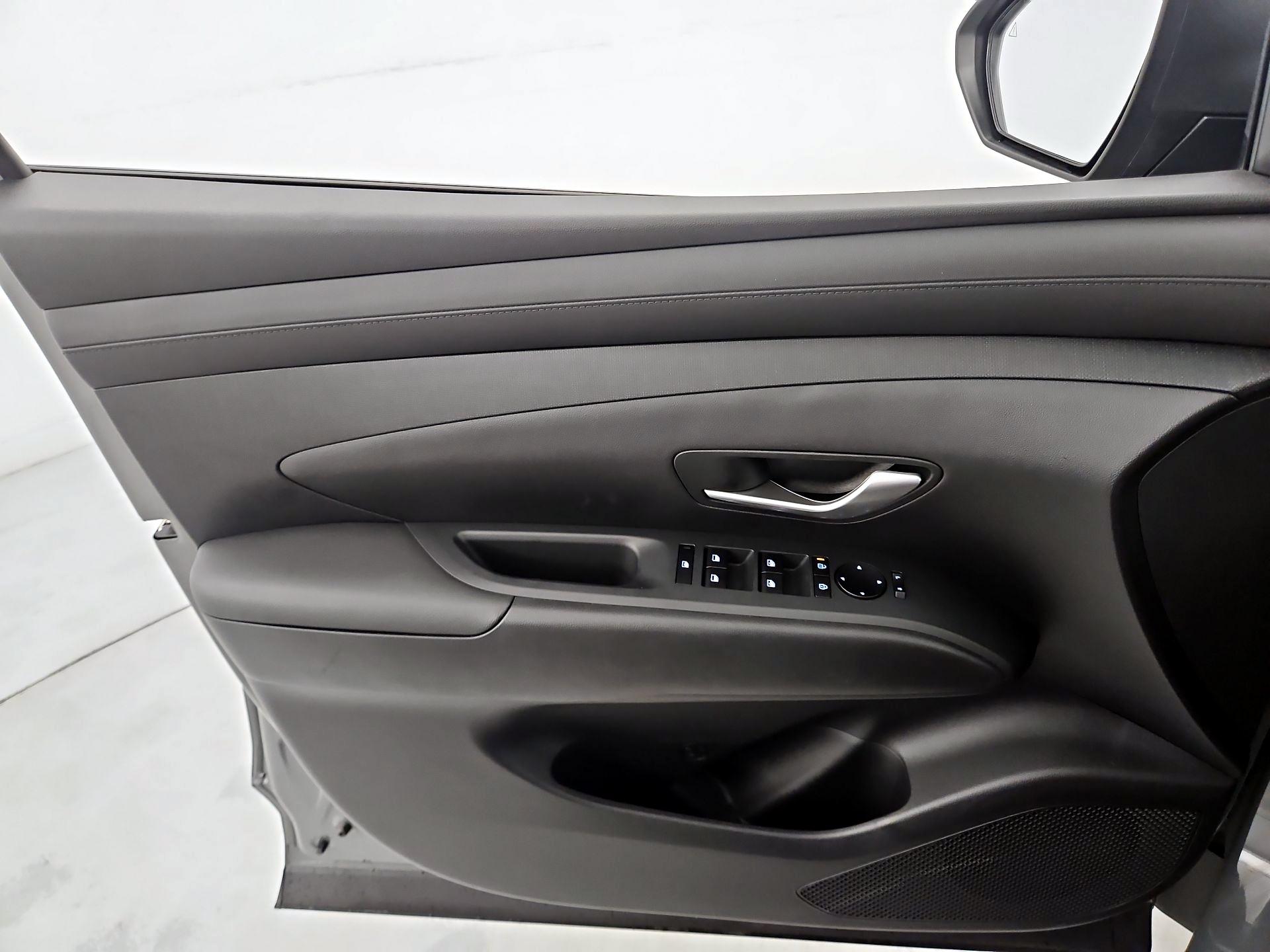 Thumbnail: 2025 Hyundai Tucson - 12