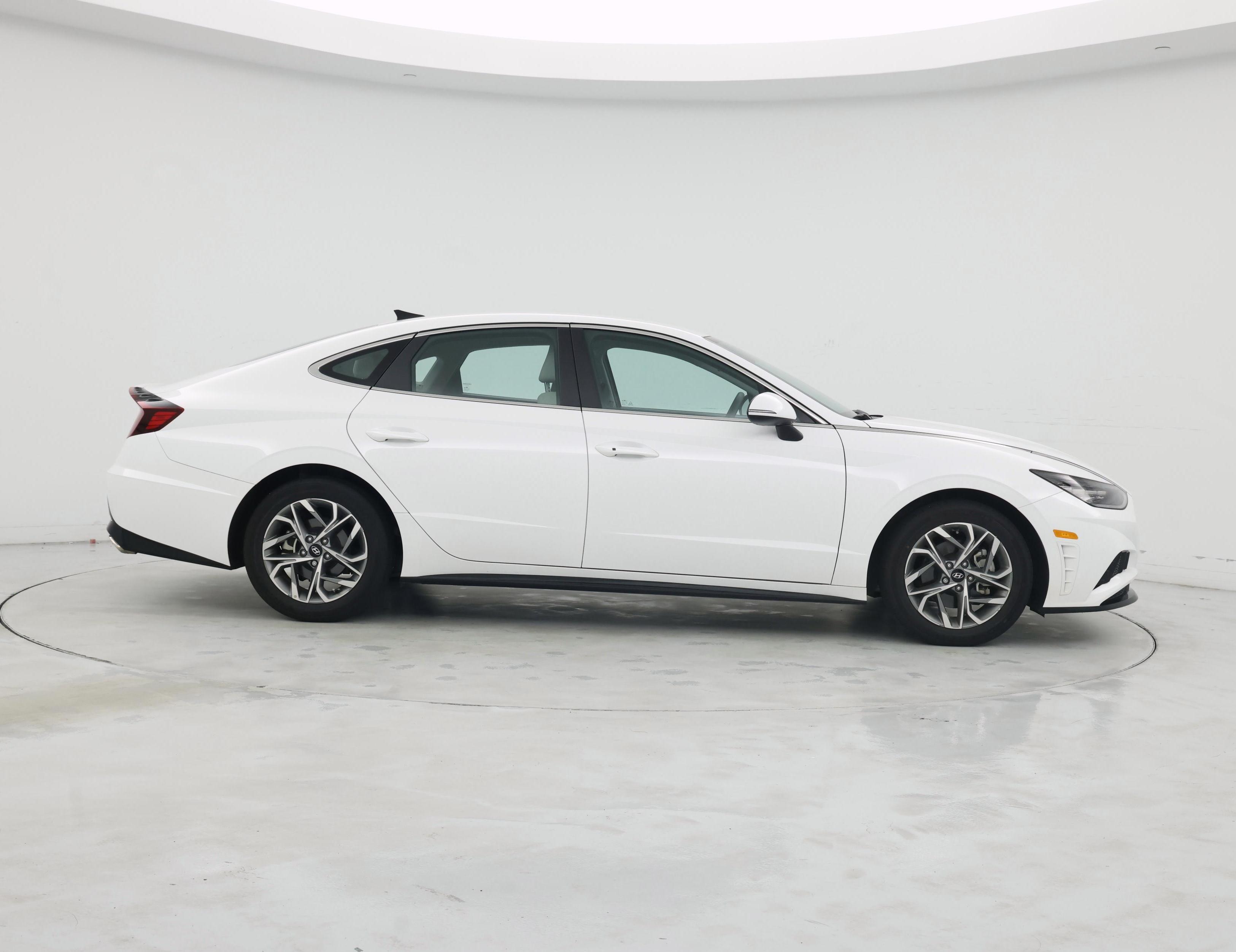 Thumbnail: 2023 Hyundai Sonata - 7