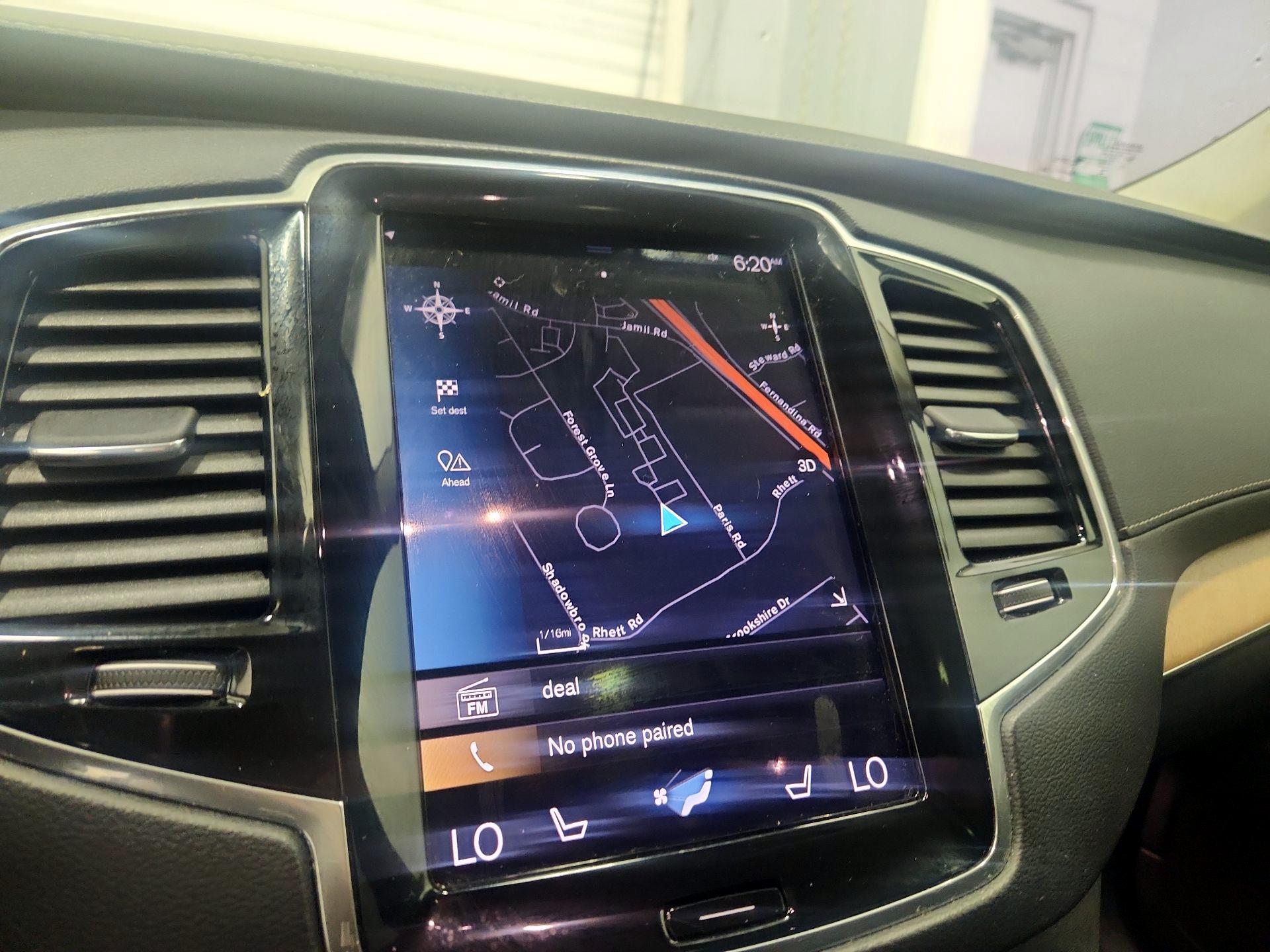 Thumbnail: 2020 Volvo XC90 - 14