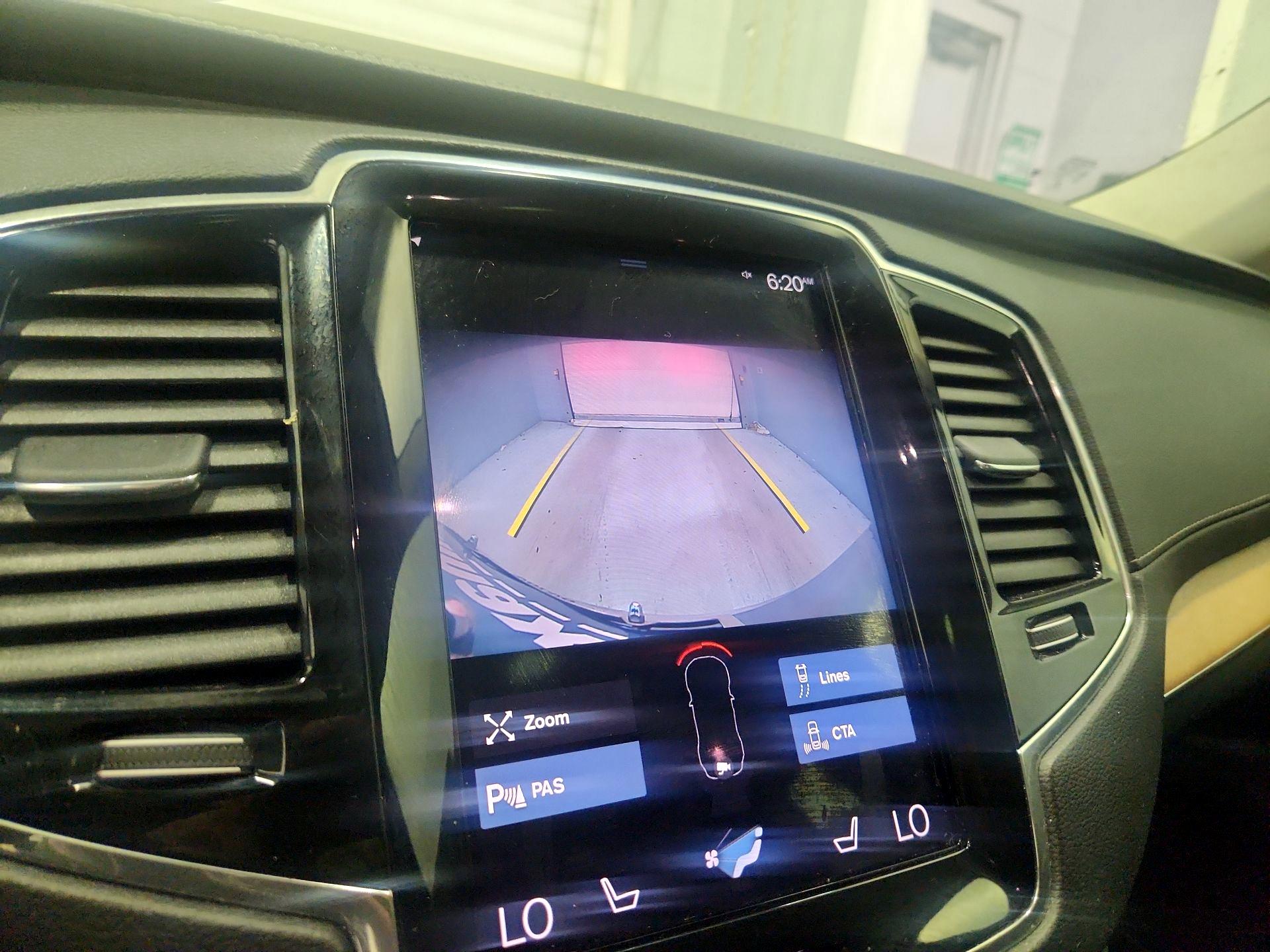 Thumbnail: 2020 Volvo XC90 - 15