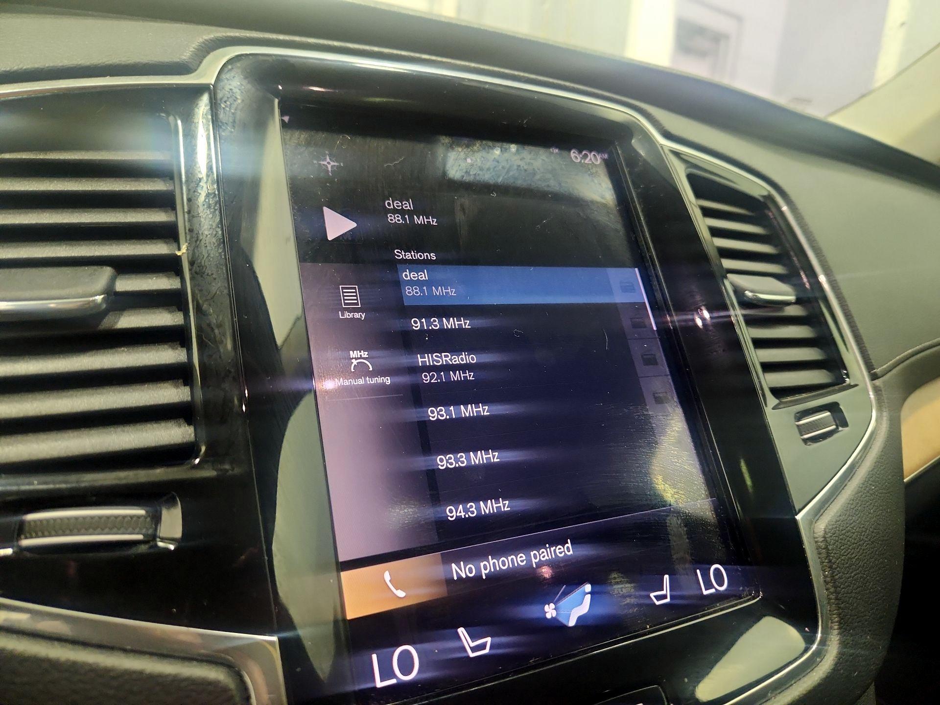 Thumbnail: 2020 Volvo XC90 - 16
