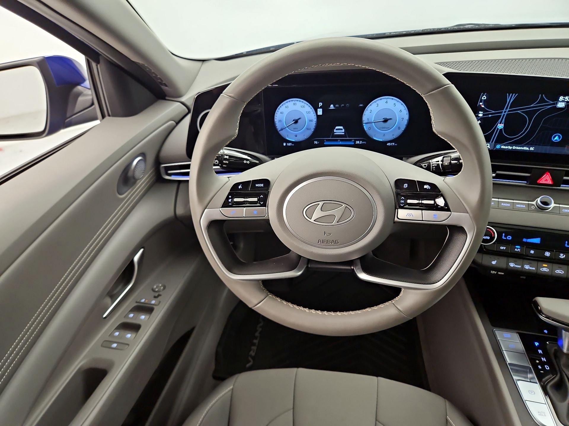 Thumbnail: 2025 Hyundai Elantra - 10