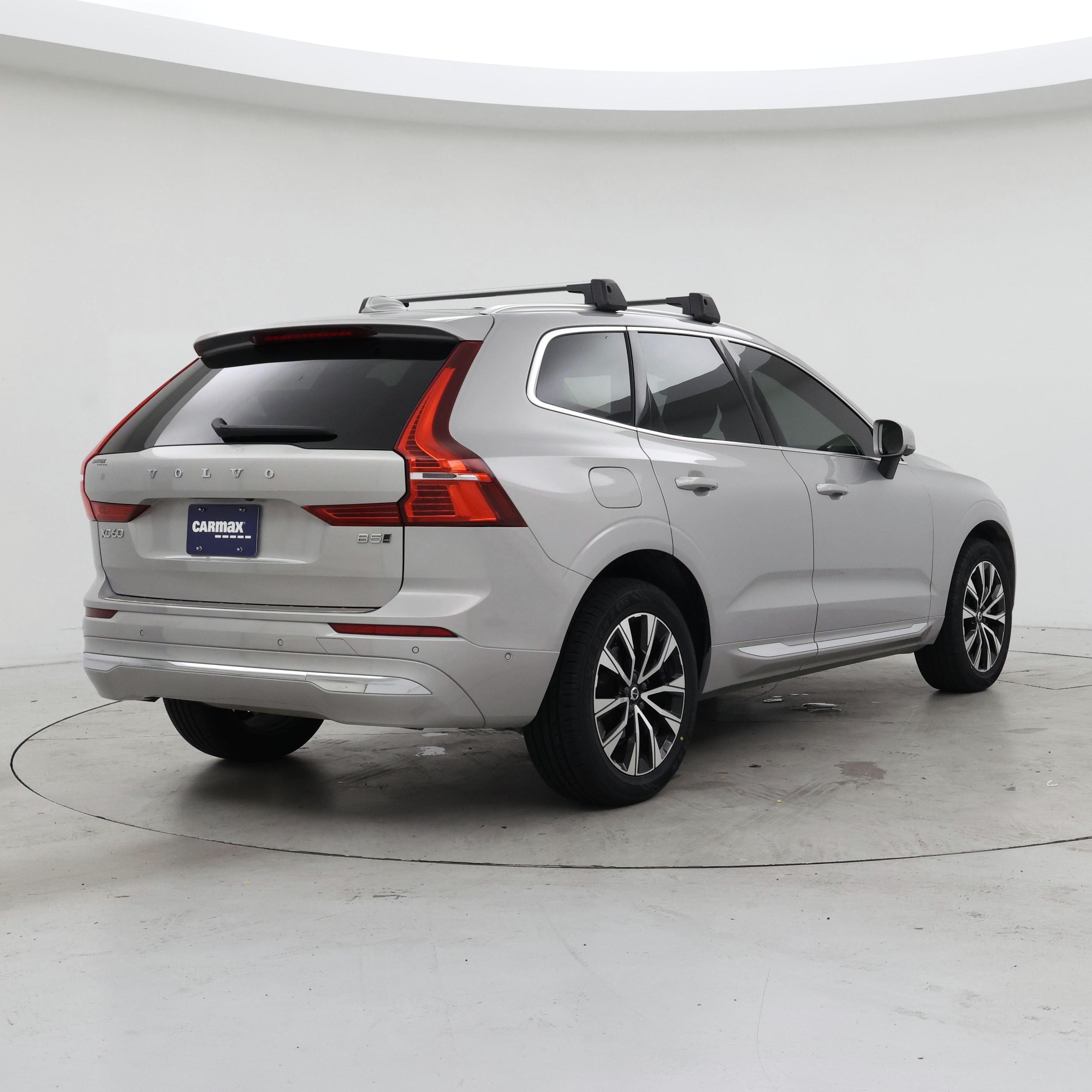 Thumbnail: 2023 Volvo XC60 - 8