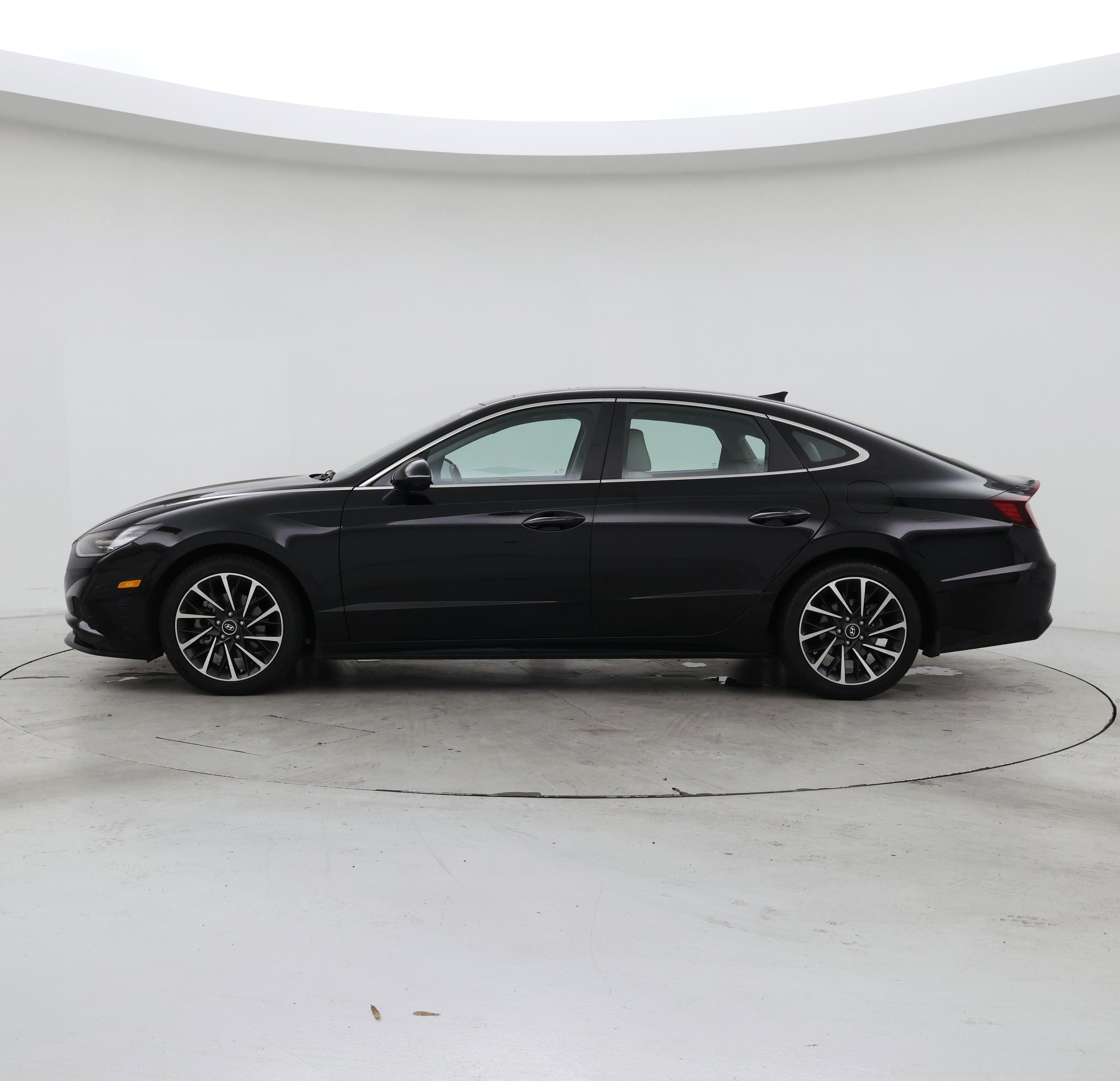 Thumbnail: 2023 Hyundai Sonata - 3