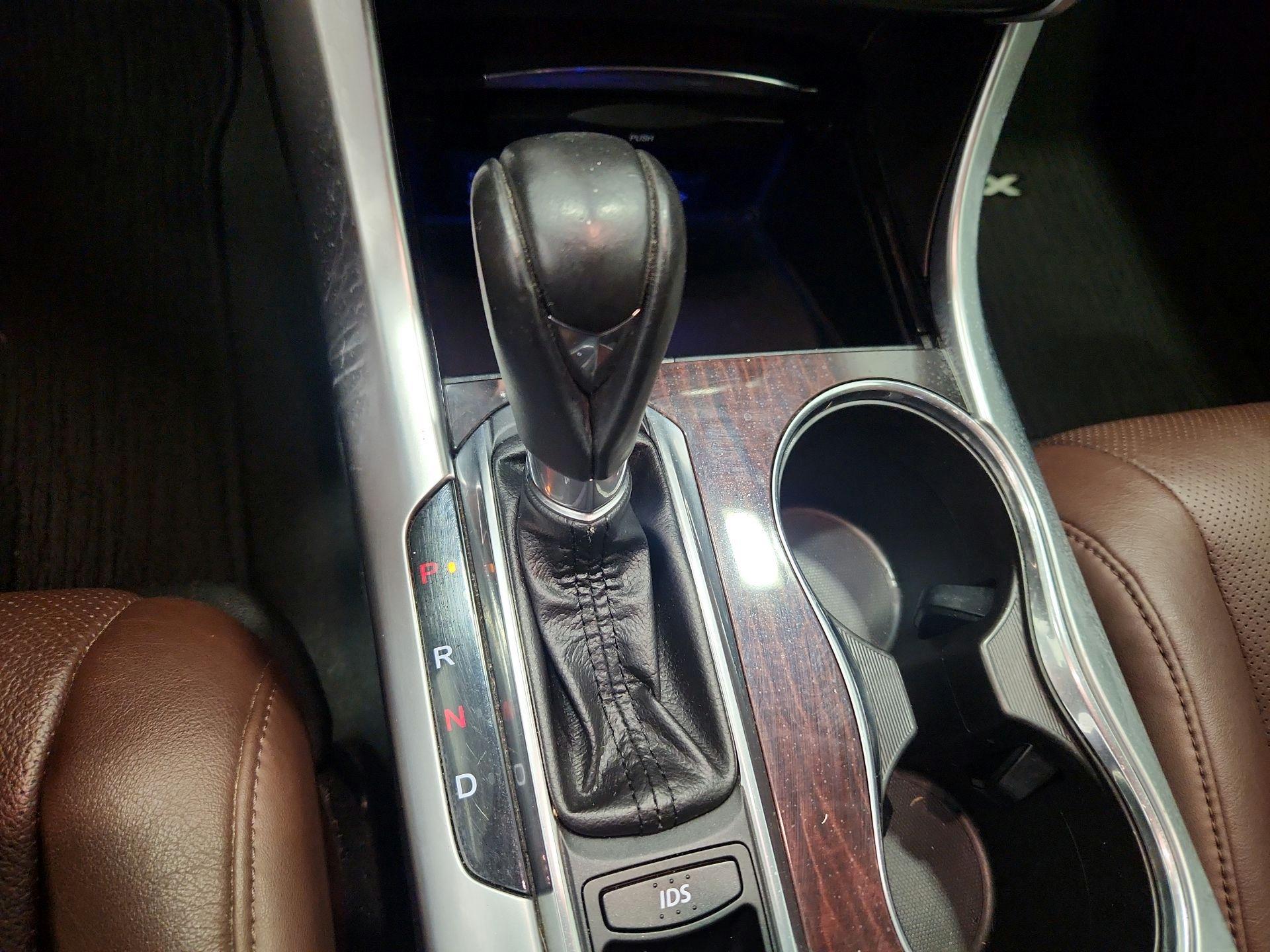 Thumbnail: 2015 Acura TLX - 17