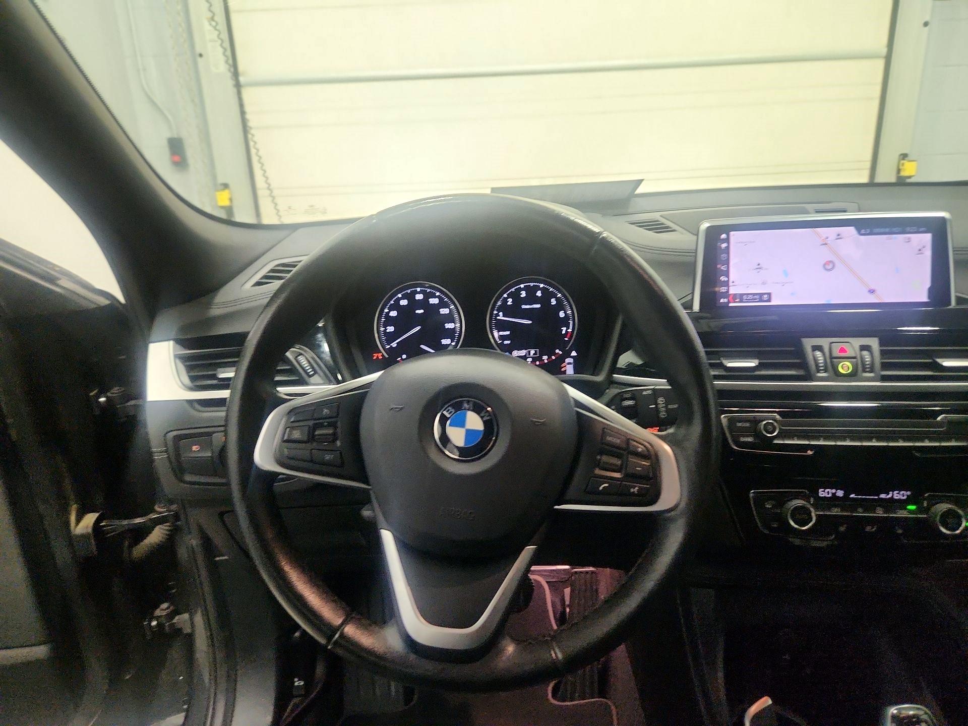 Thumbnail: 2020 BMW X2 - 10