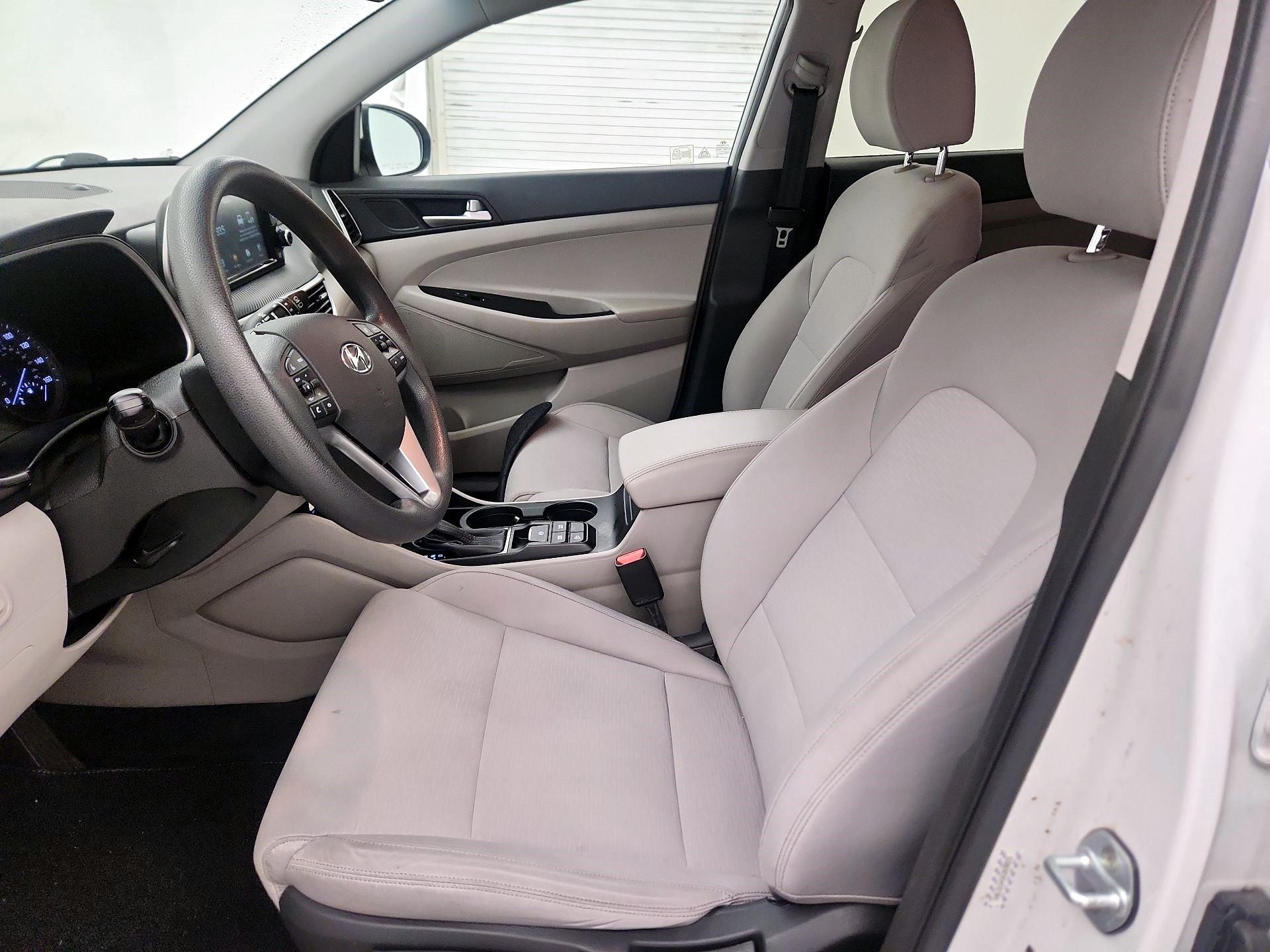 Thumbnail: 2019 Hyundai Tucson - 11