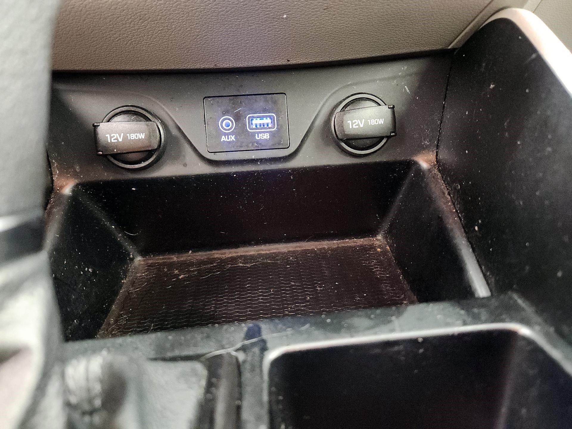 Thumbnail: 2019 Hyundai Tucson - 18