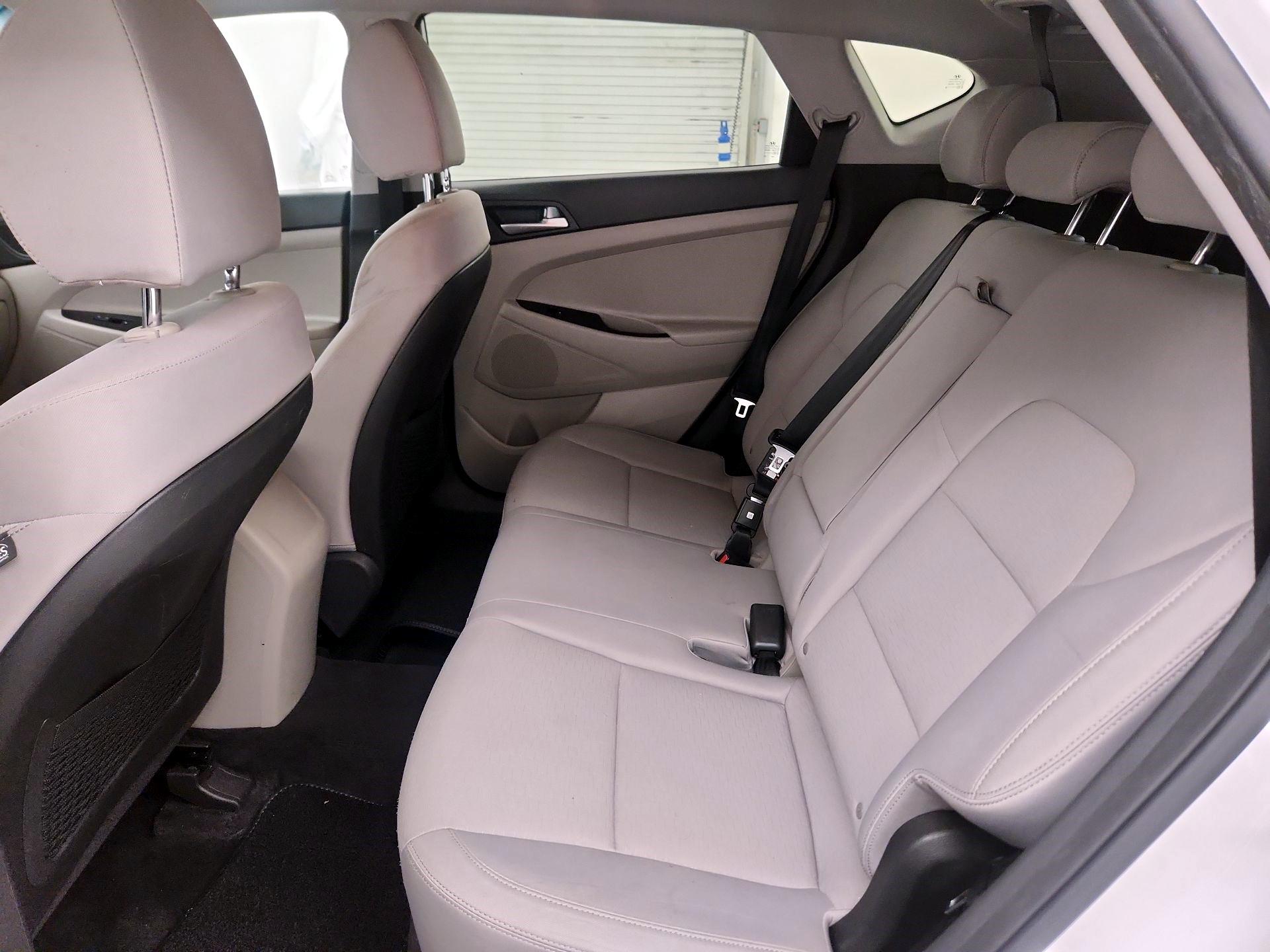 Thumbnail: 2019 Hyundai Tucson - 19