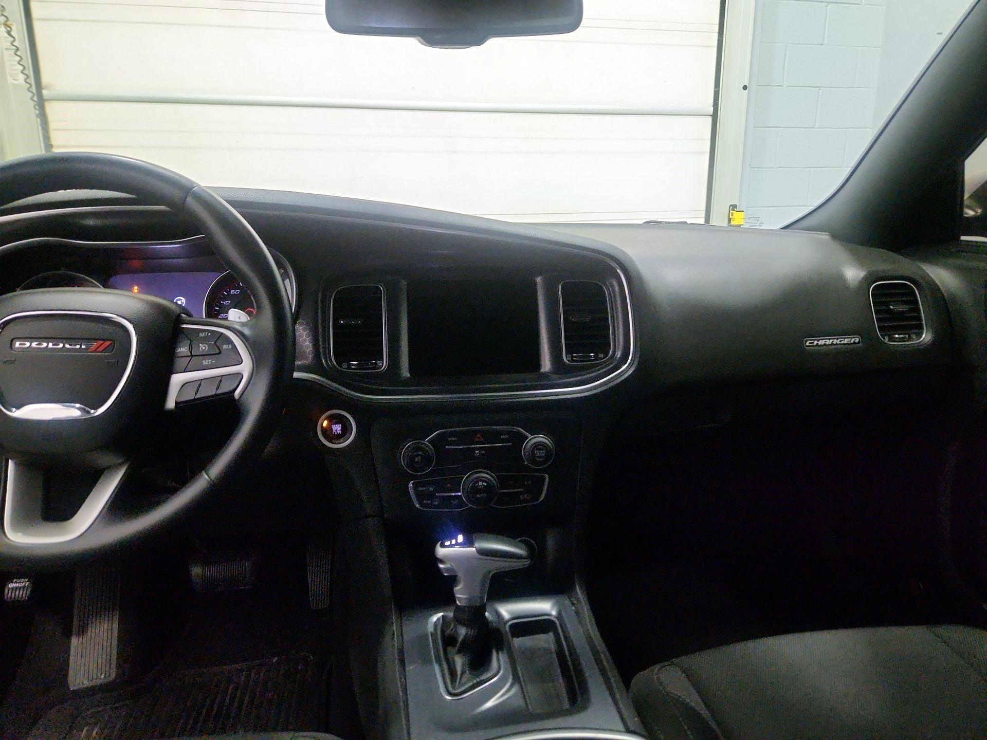 Thumbnail: 2015 Dodge Charger - 9