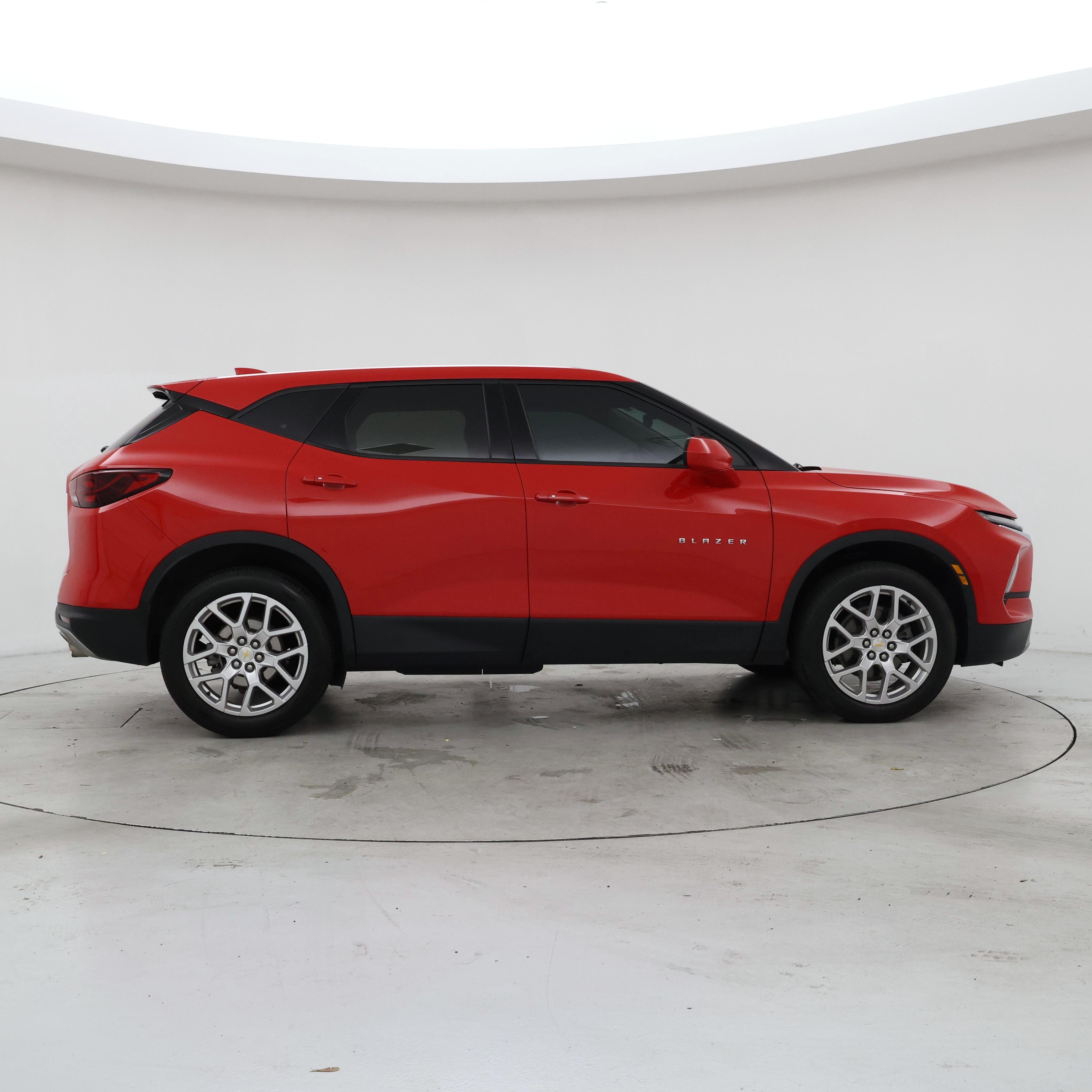 Thumbnail: 2023 Chevrolet Blazer - 7