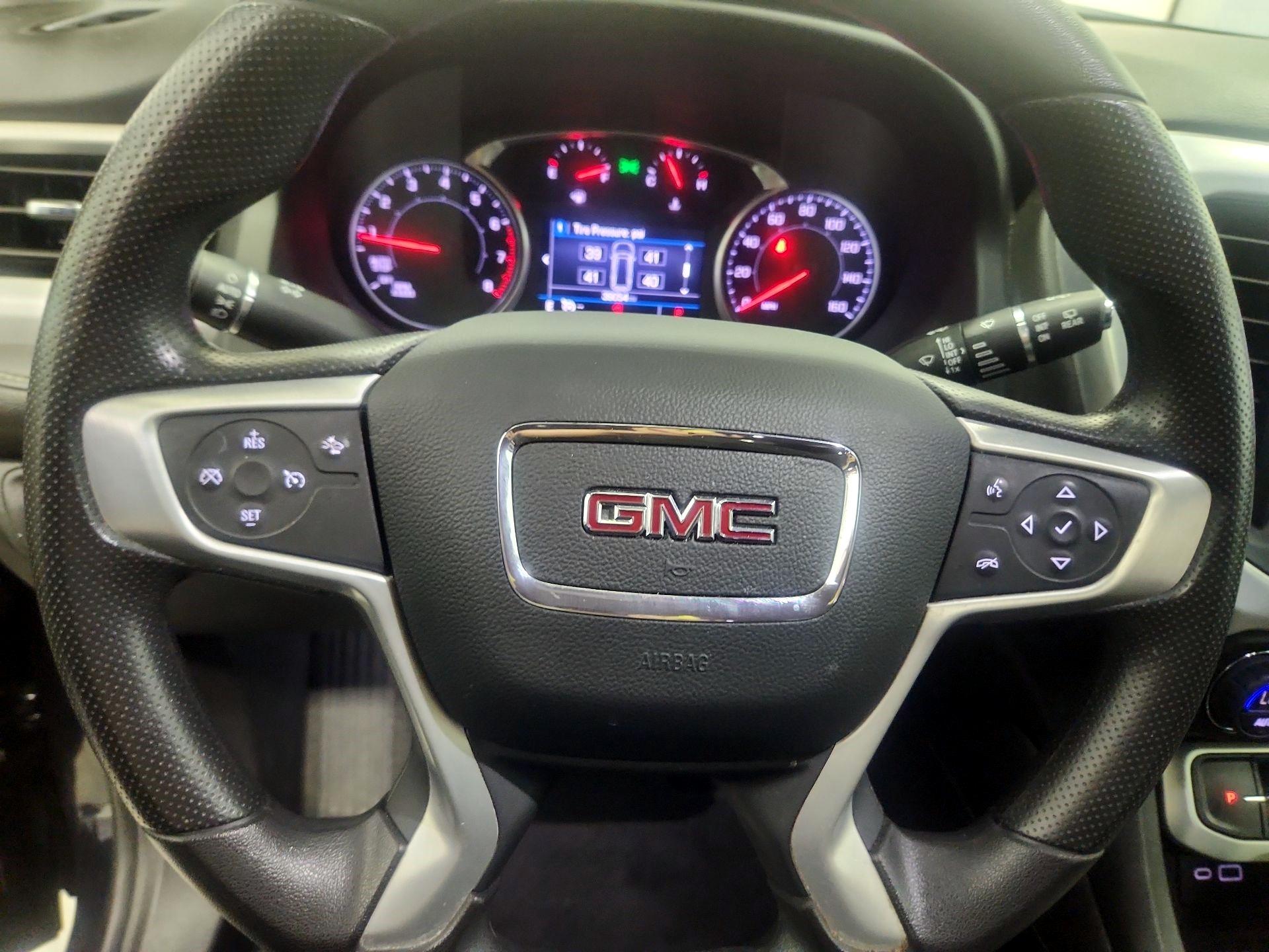 Thumbnail: 2022 GMC Acadia - 10