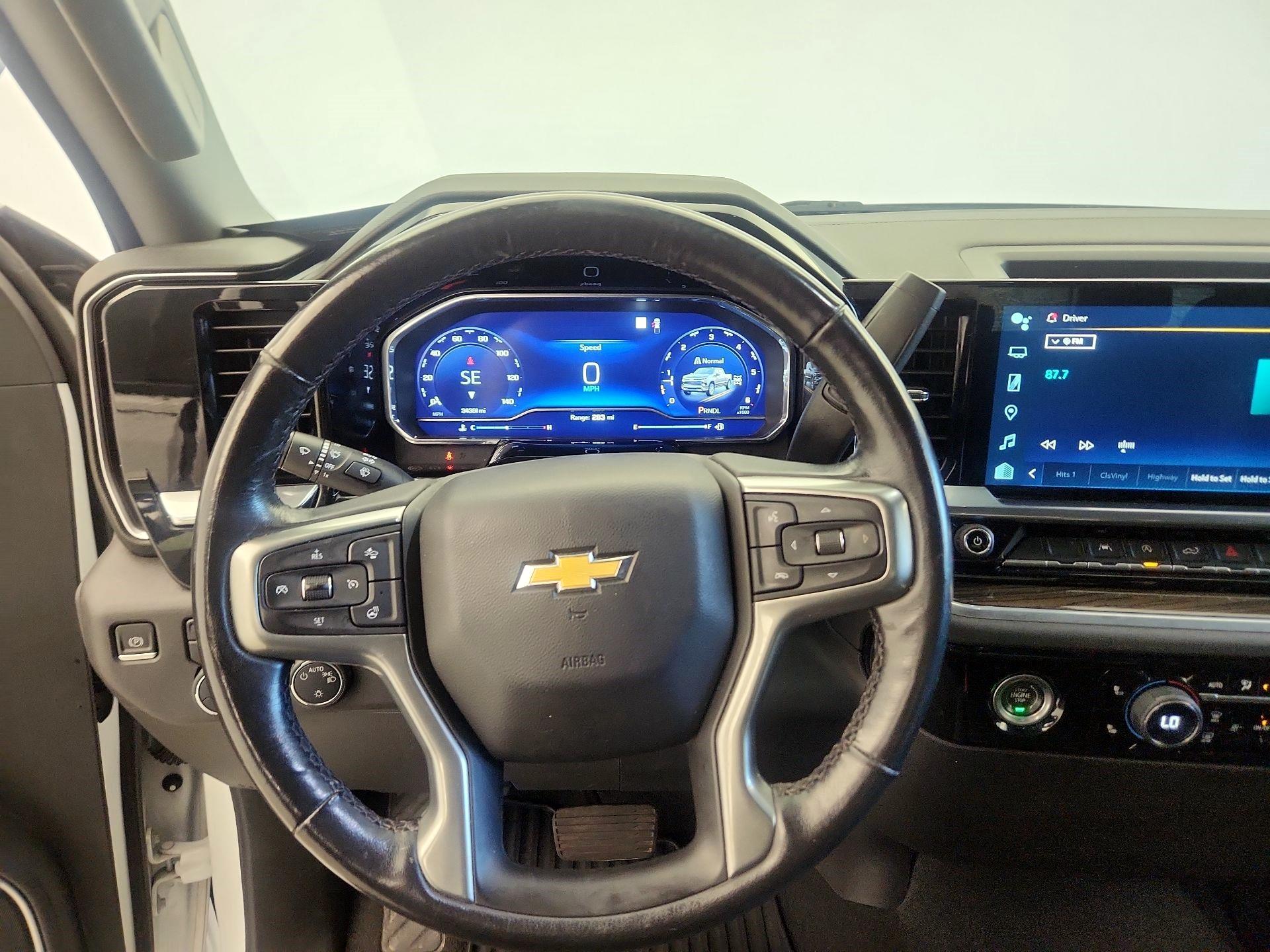Thumbnail: 2022 Chevrolet Silverado 1500 - 10