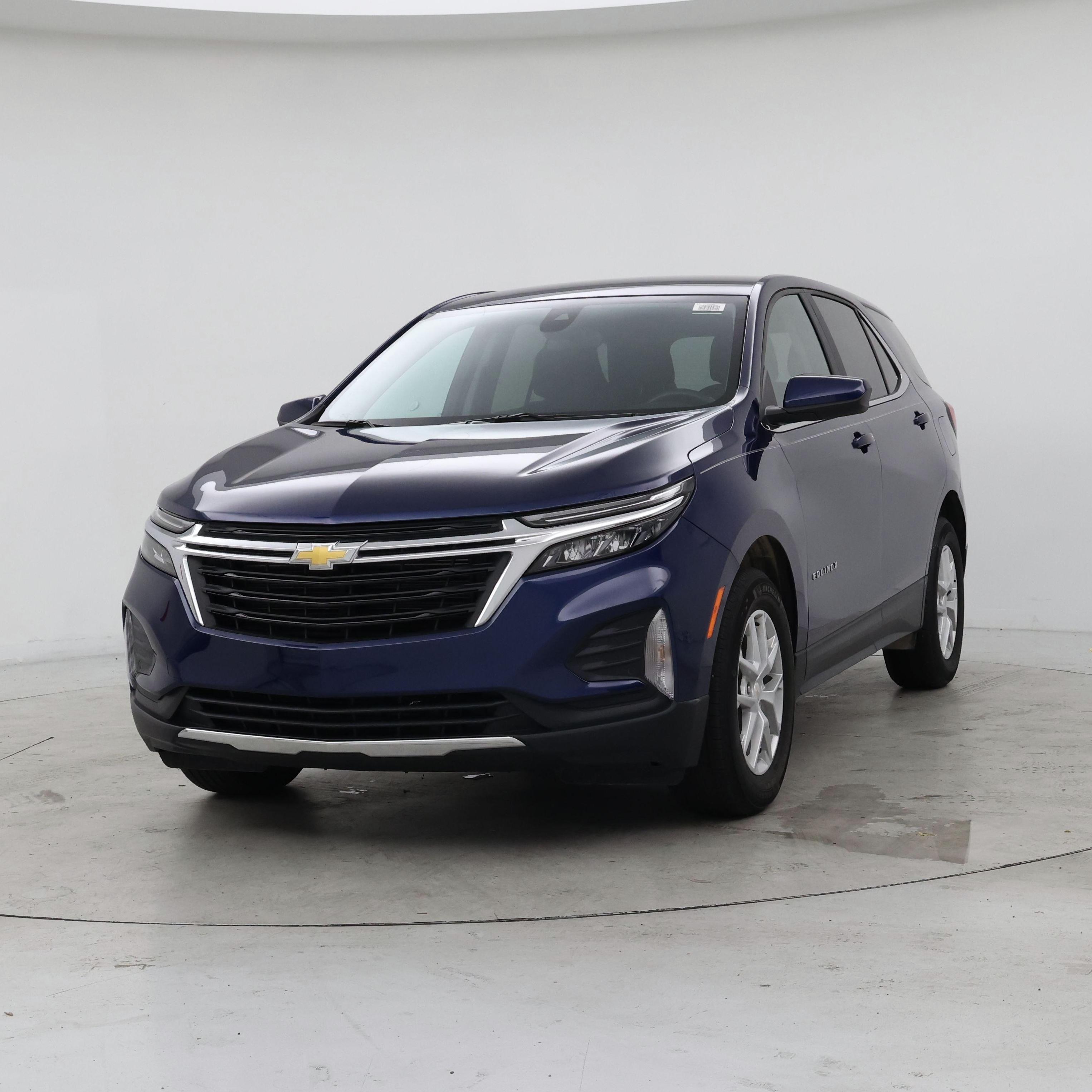 Thumbnail: 2022 Chevrolet Equinox - 4