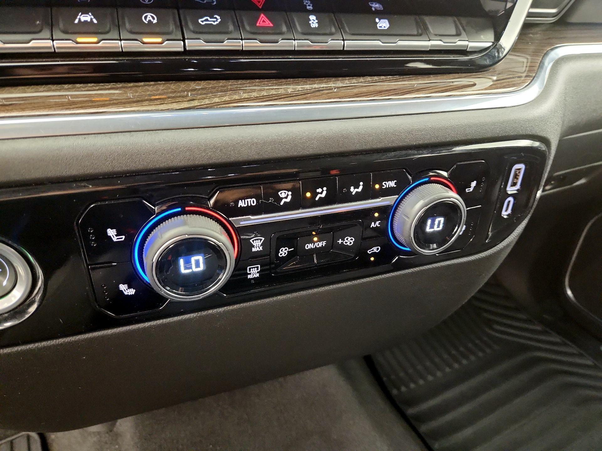 Thumbnail: 2023 Chevrolet Silverado 1500 - 17
