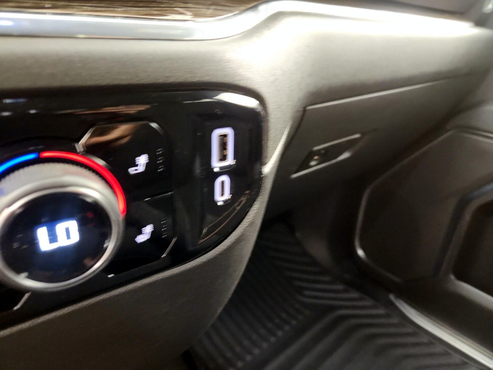 Thumbnail: 2023 Chevrolet Silverado 1500 - 19