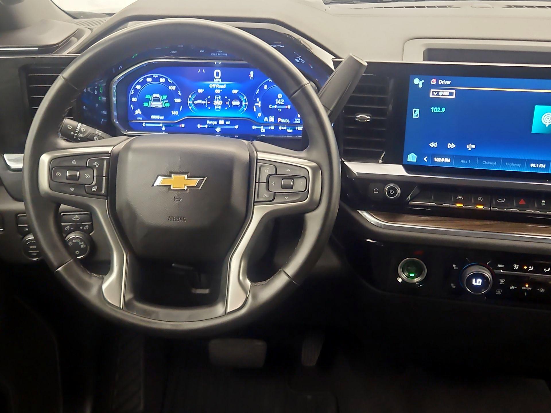 Thumbnail: 2023 Chevrolet Silverado 1500 - 10