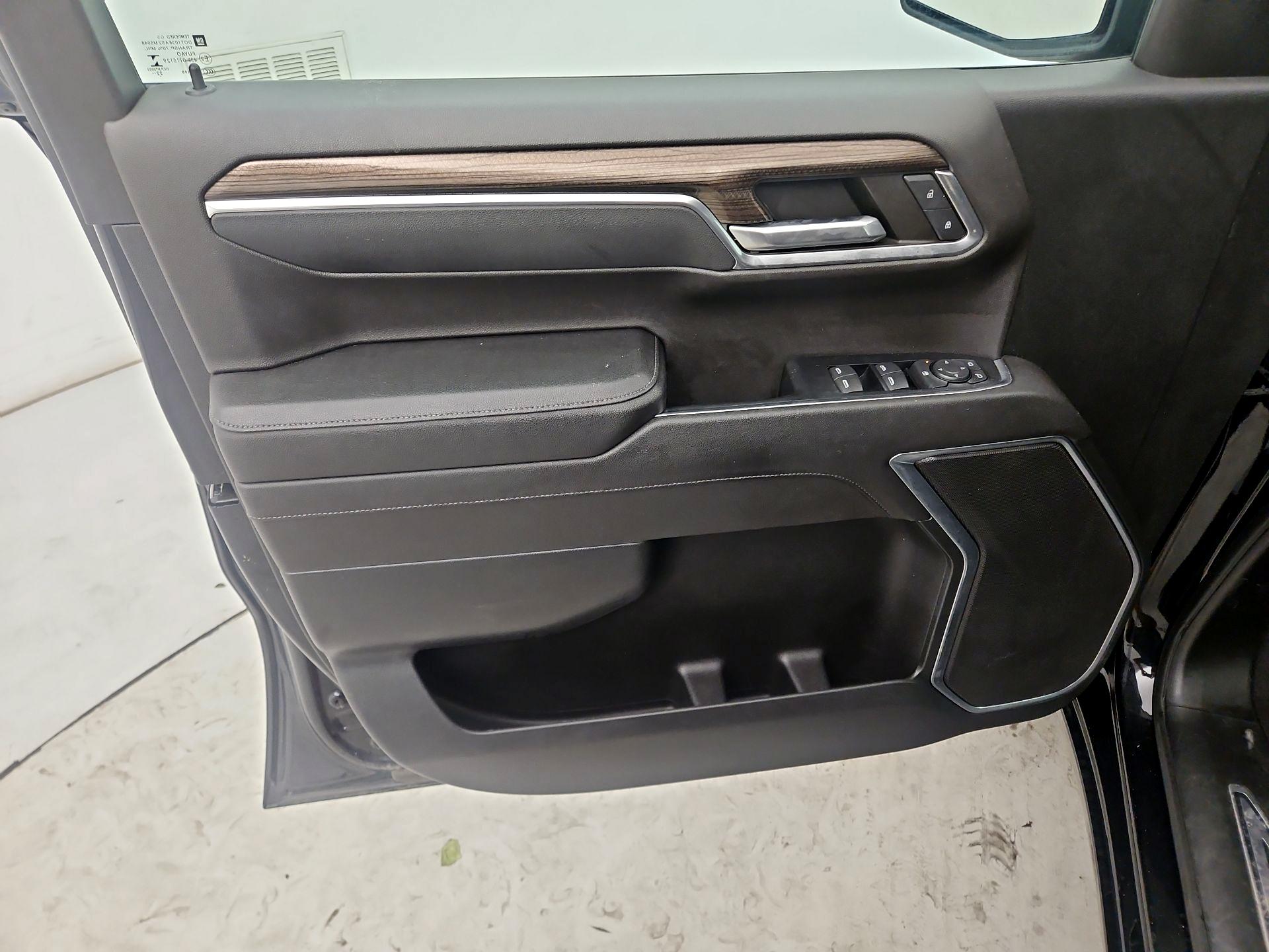 Thumbnail: 2023 Chevrolet Silverado 1500 - 12