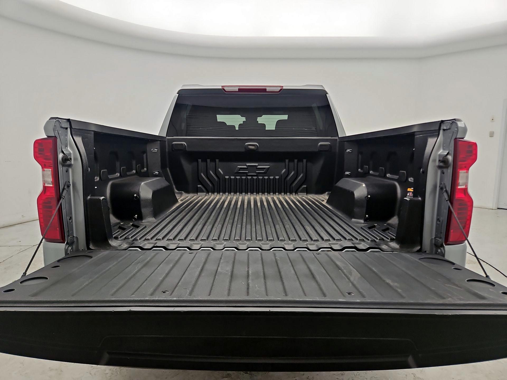 Thumbnail: 2023 Chevrolet Silverado 1500 - 20