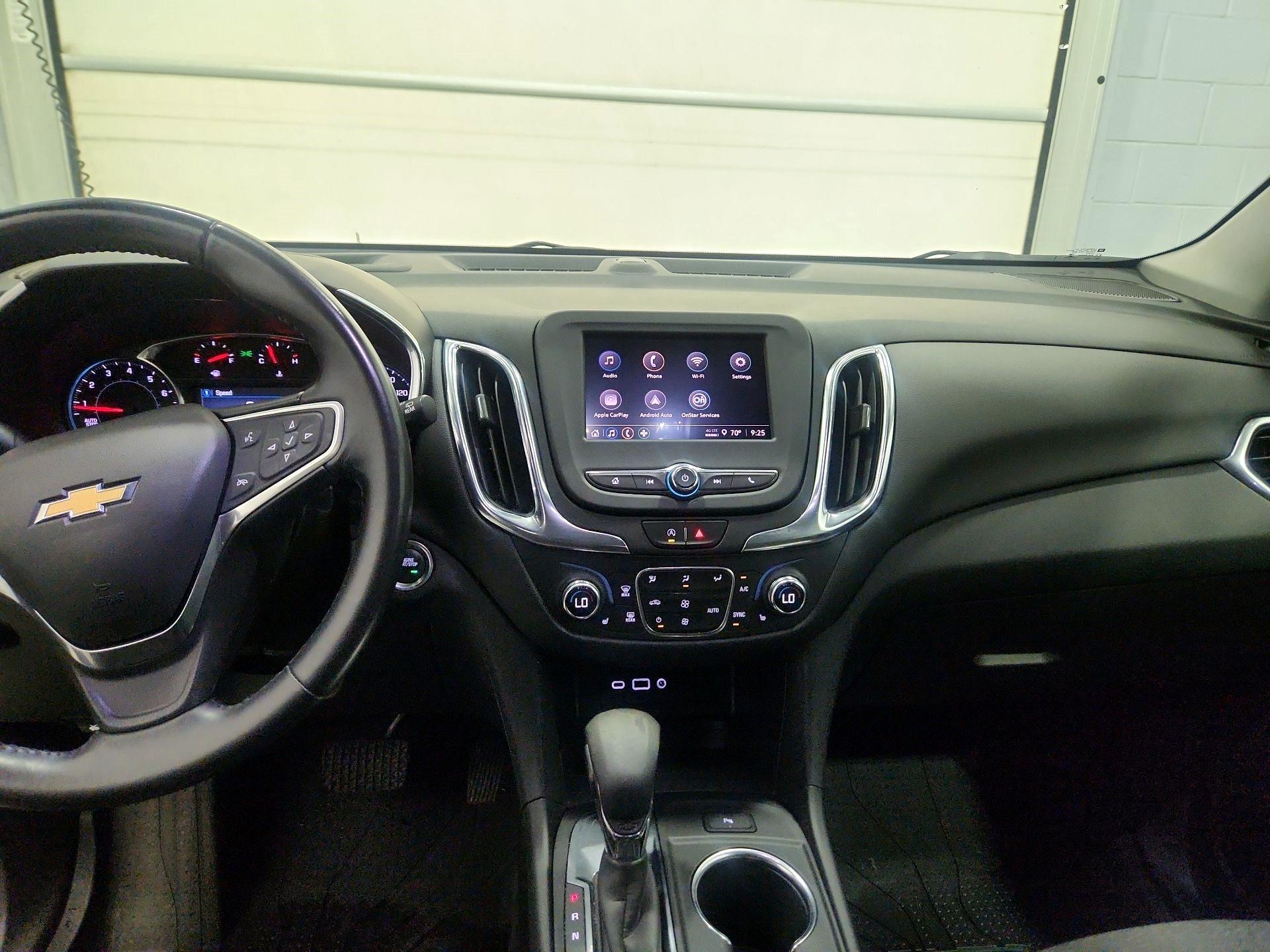 Thumbnail: 2022 Chevrolet Equinox - 9
