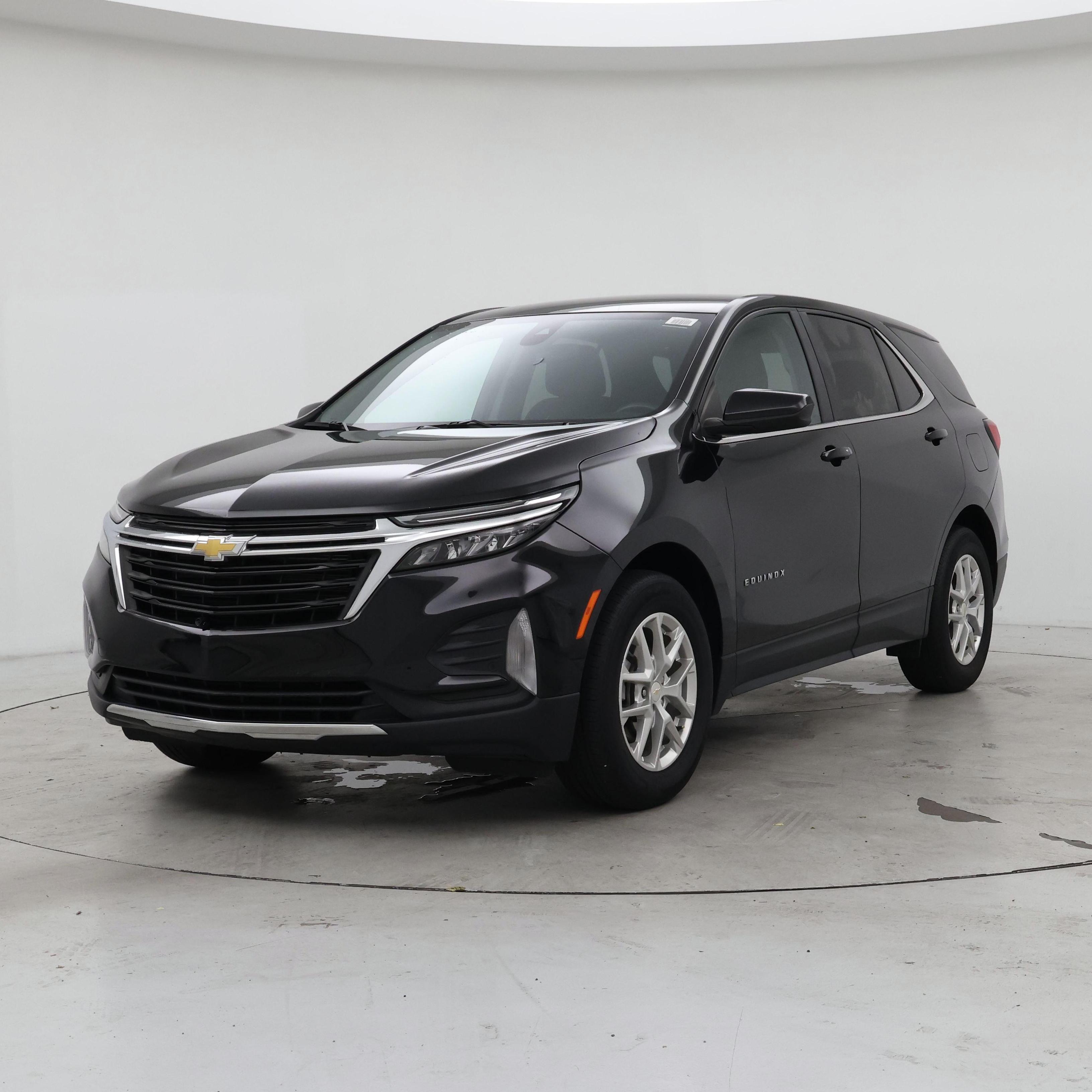 Thumbnail: 2022 Chevrolet Equinox - 4