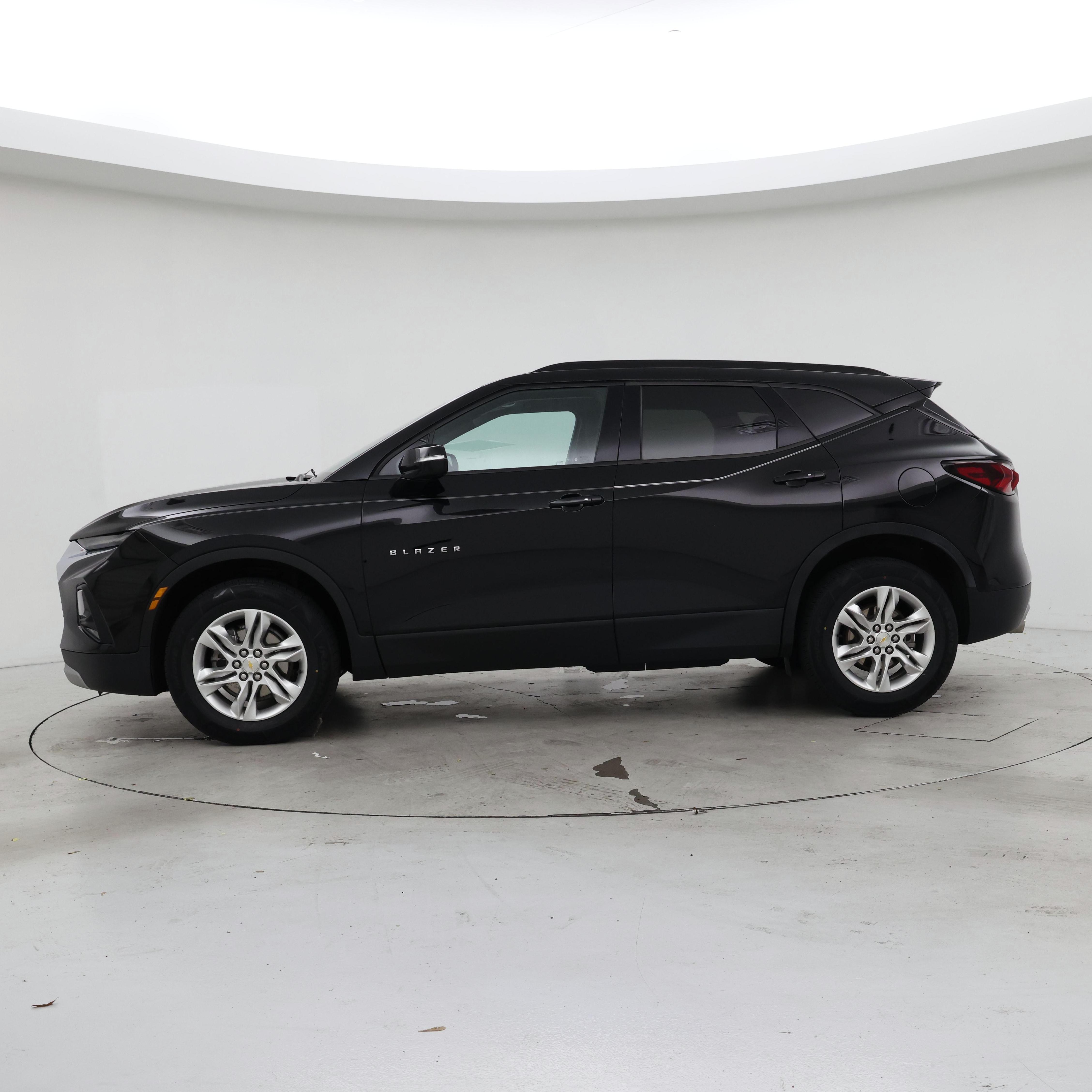 Thumbnail: 2022 Chevrolet Blazer - 3