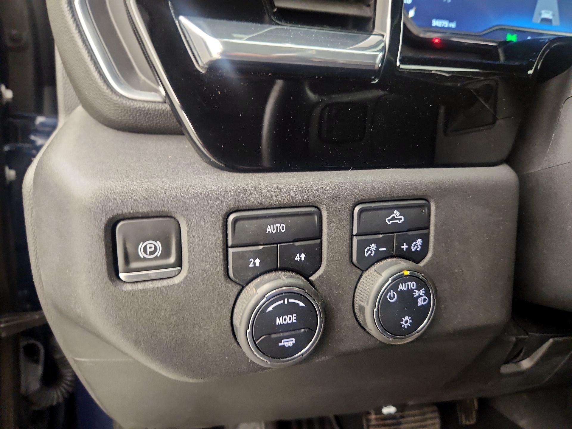 Thumbnail: 2023 Chevrolet Silverado 1500 - 13