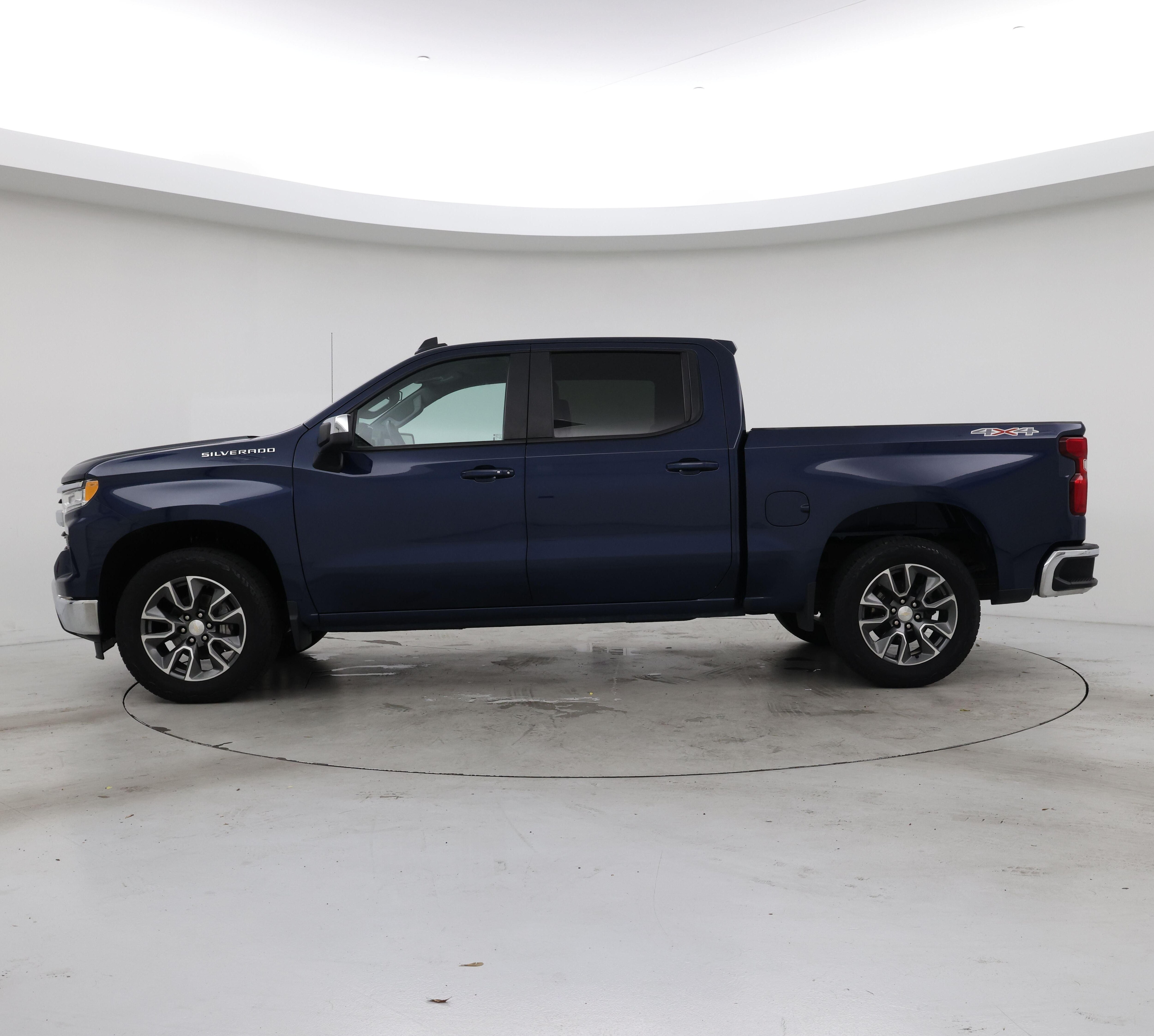 Thumbnail: 2023 Chevrolet Silverado 1500 - 3
