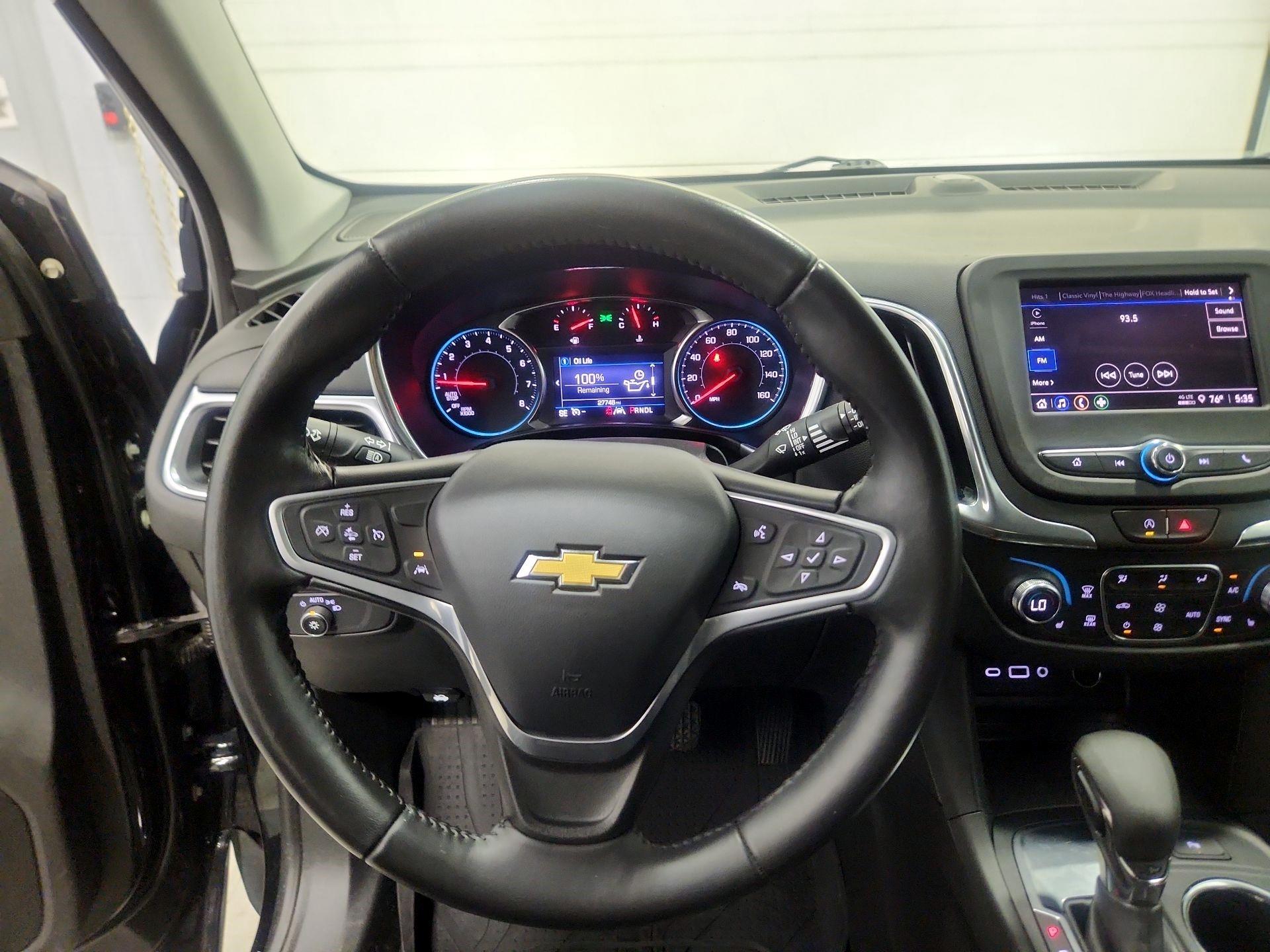 Thumbnail: 2022 Chevrolet Equinox - 10