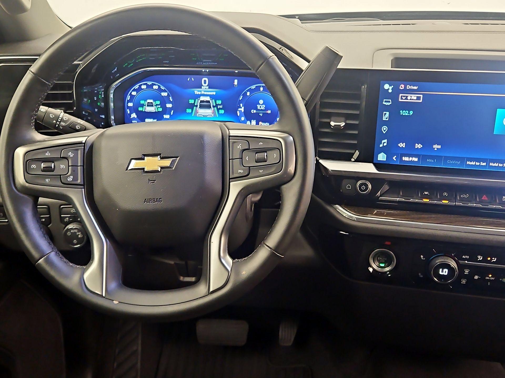 Thumbnail: 2023 Chevrolet Silverado 1500 - 10
