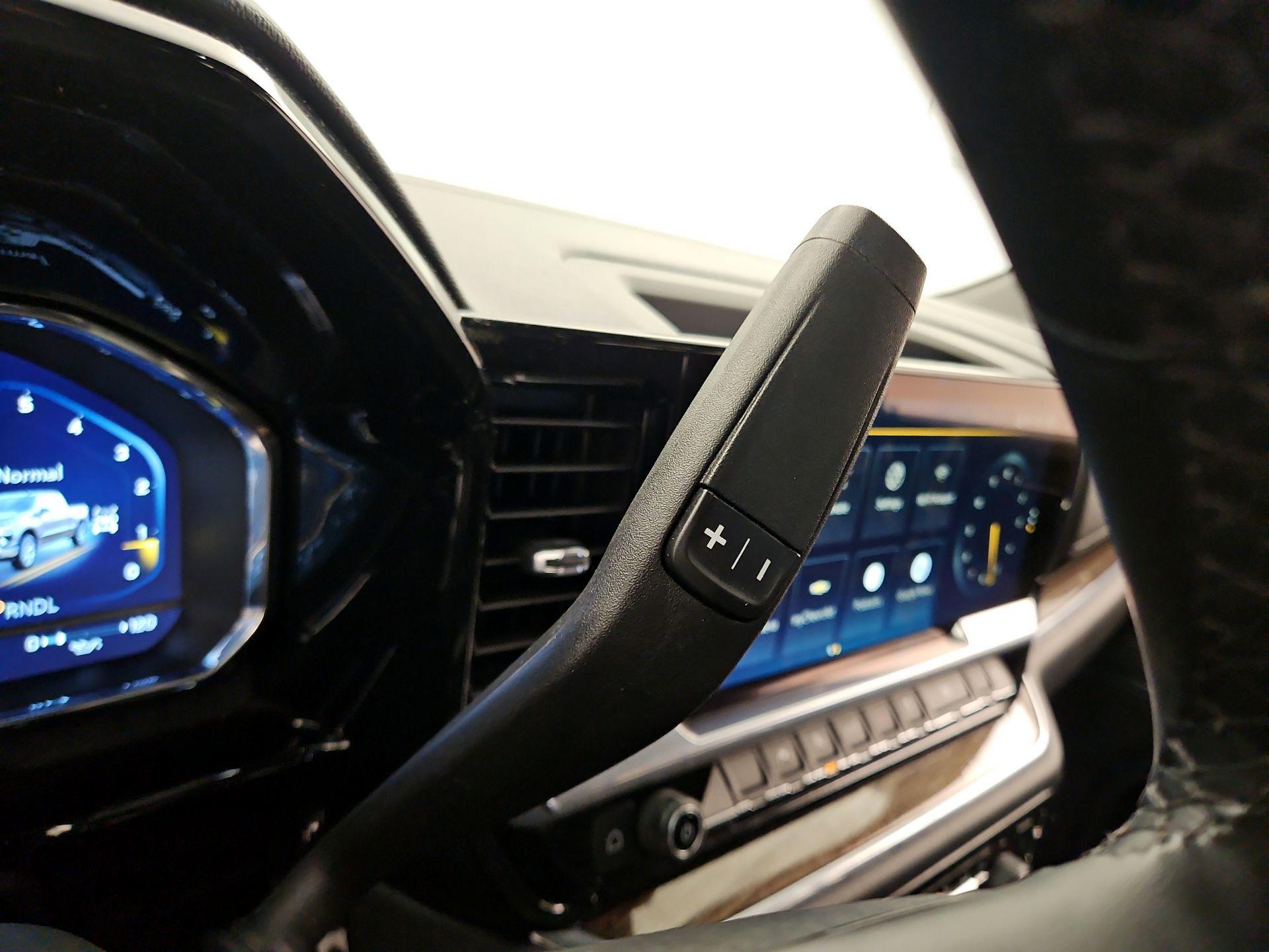 Thumbnail: 2023 Chevrolet Silverado 1500 - 17