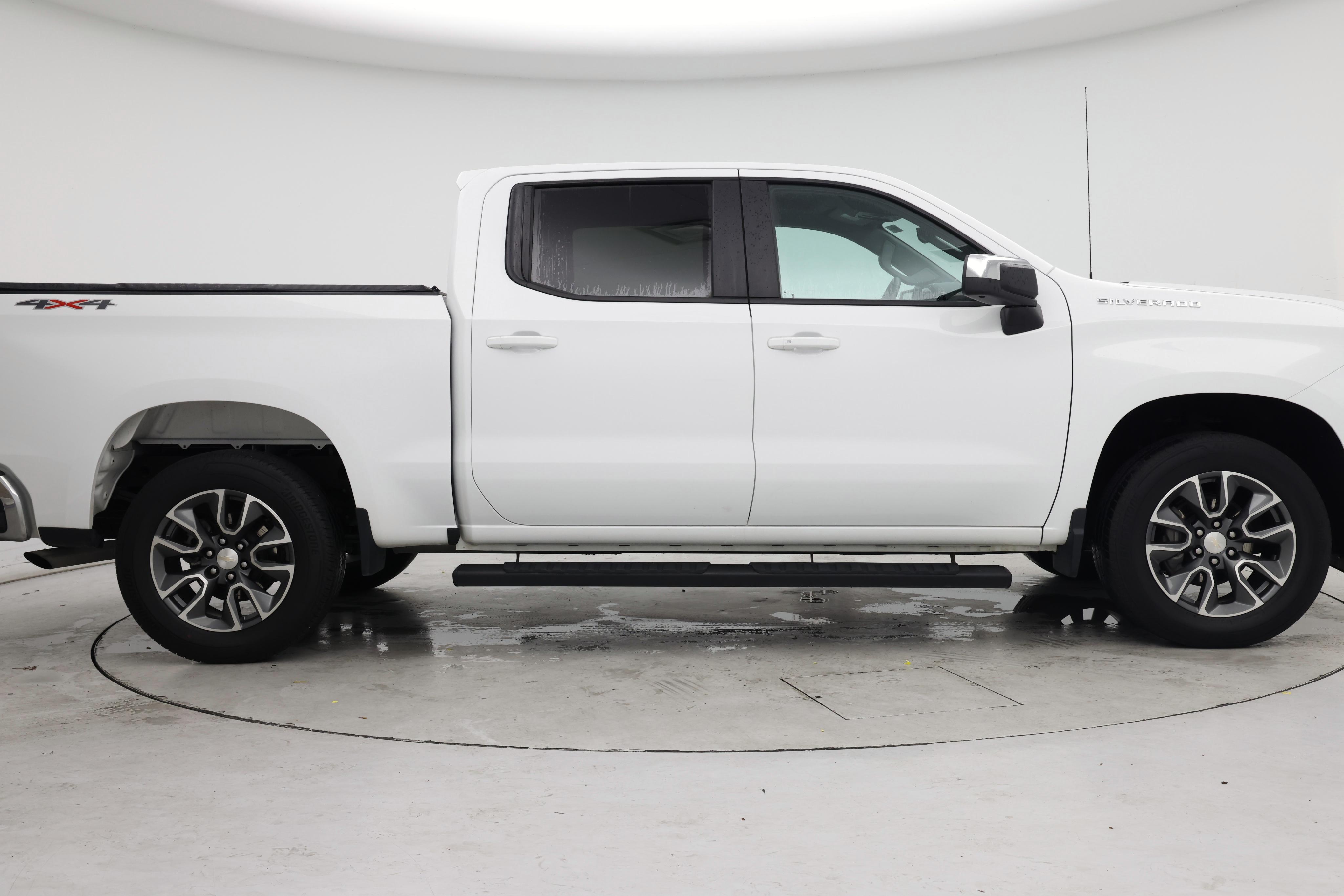Thumbnail: 2023 Chevrolet Silverado 1500 - 7